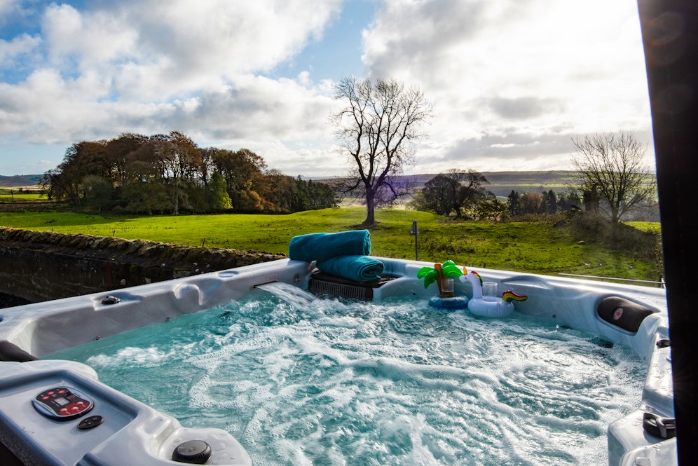 Walltown Byre - History meets contemporary style in rural Northumberland