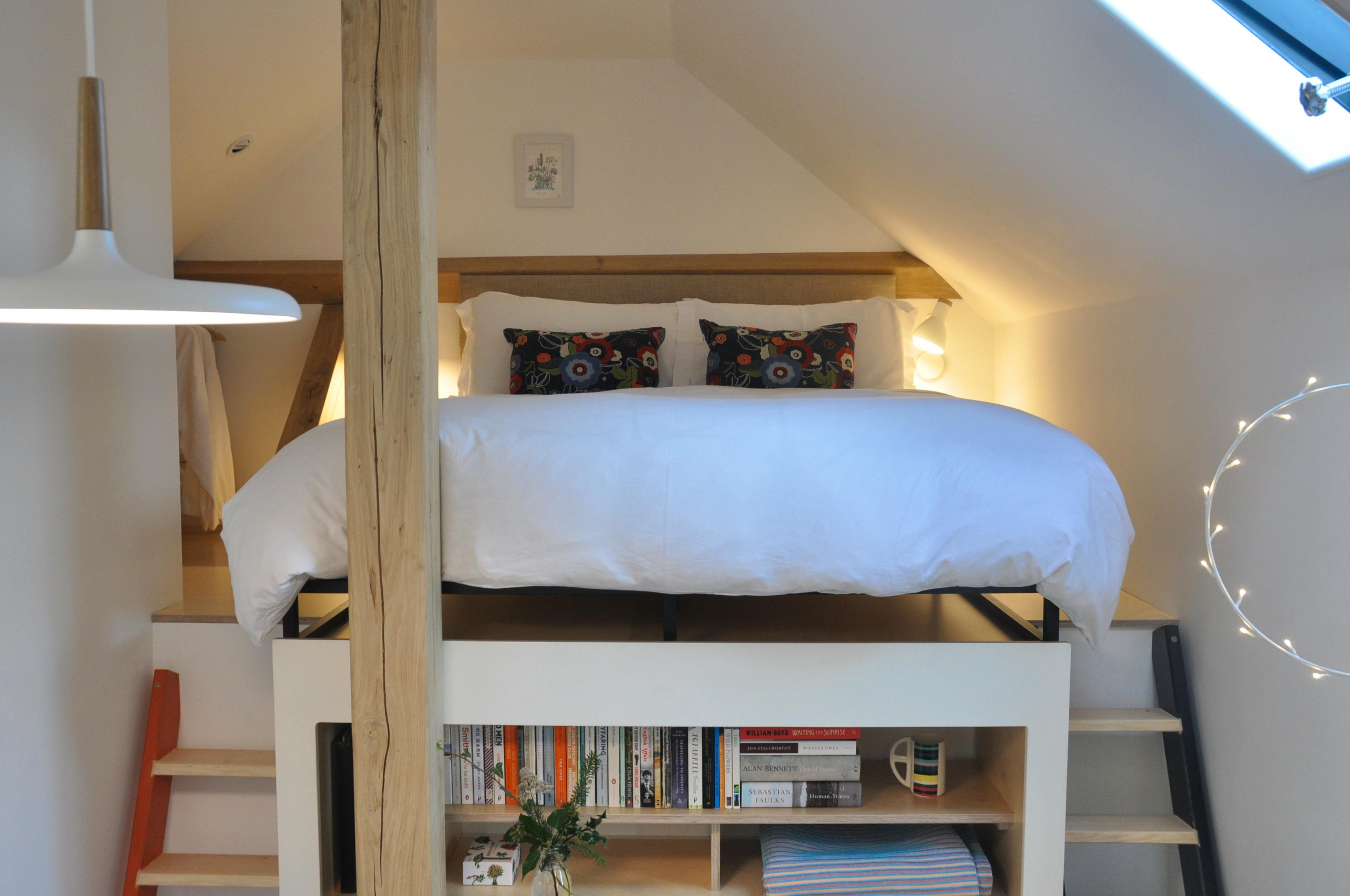 Seren Cosy studio in the Wye Valley Seren Cosy studio in the Wye Valley