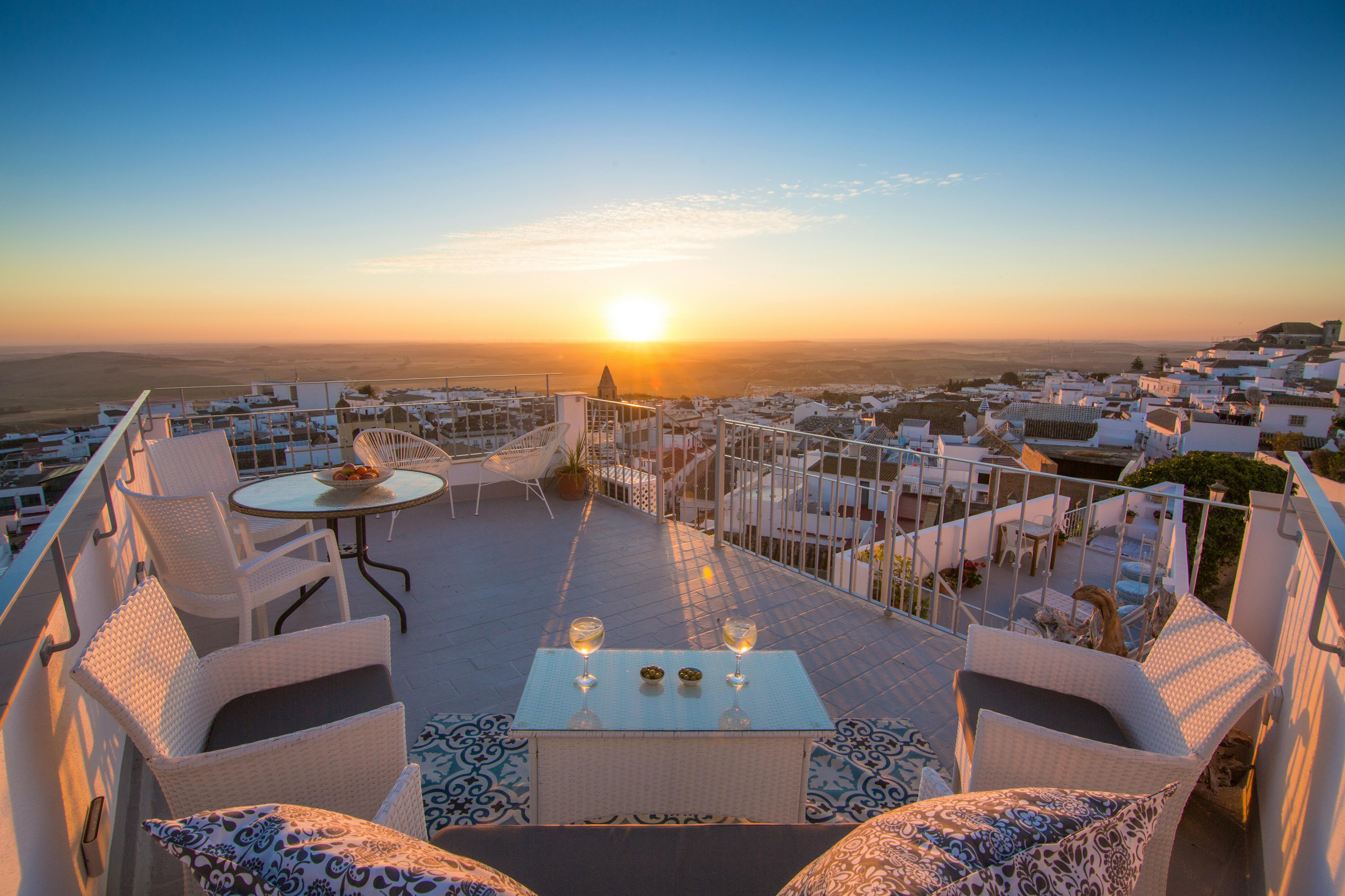 Best Stays for Autumn Sun