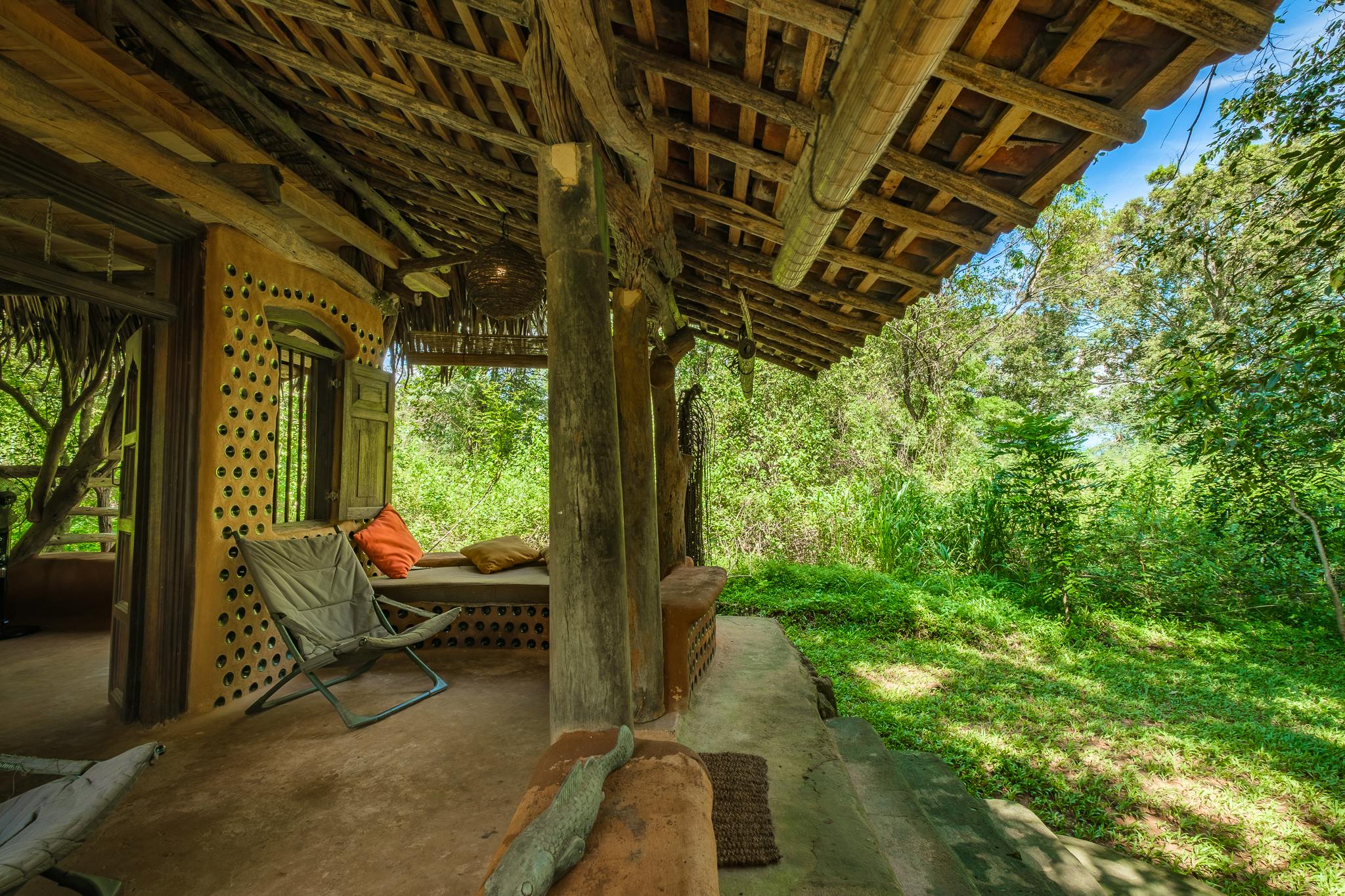 Champagne Lodge  & Wine Lodge Front