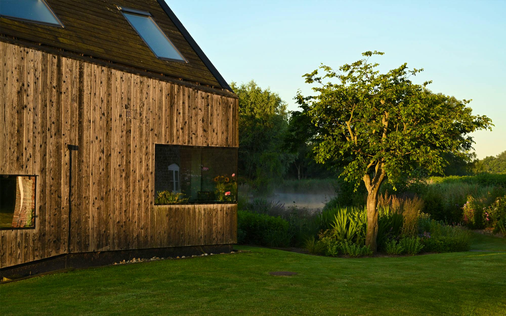 fantastic super sized windows positioned for light and views 