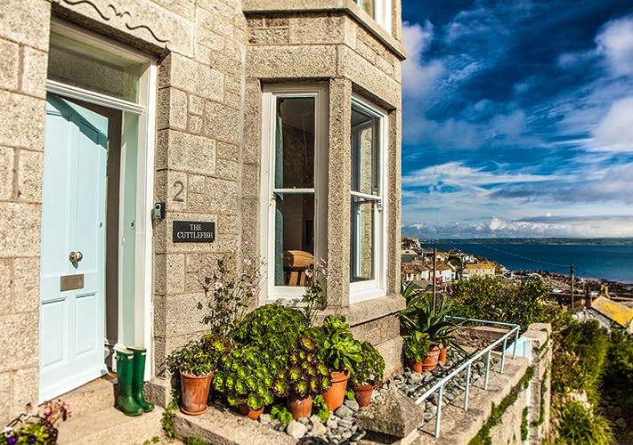 Last Minute Valentine's & Half Term Availability