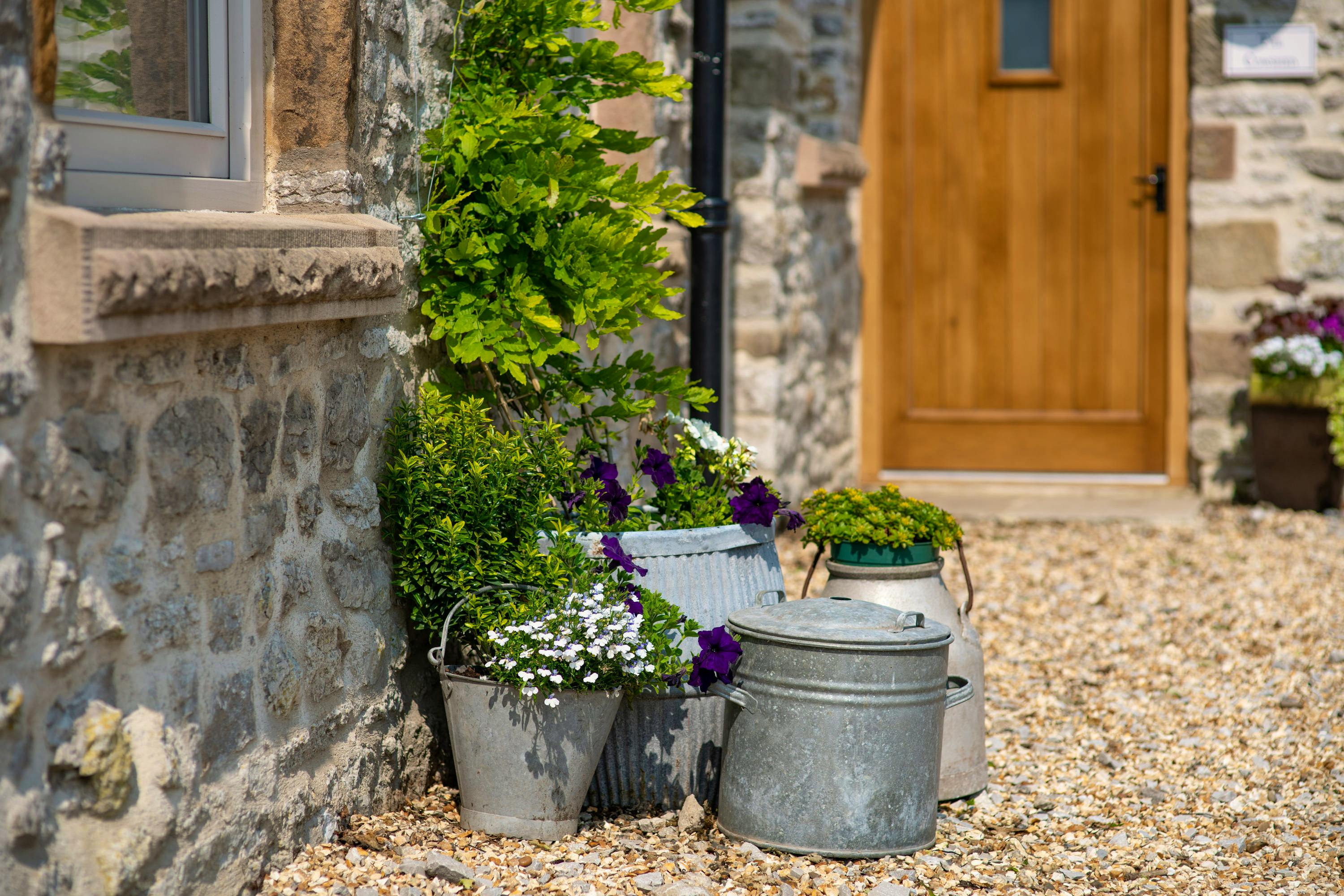 Around the site and Manor House Farm Cottages