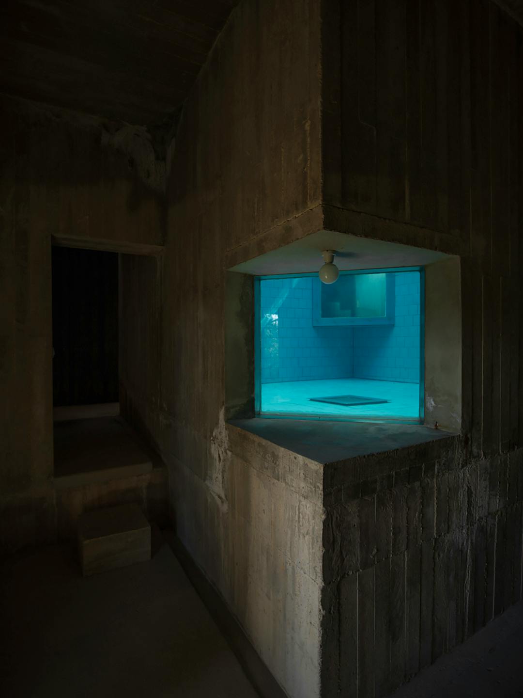 Solo Pezo von Ellrichshausen - Underground Pool Window