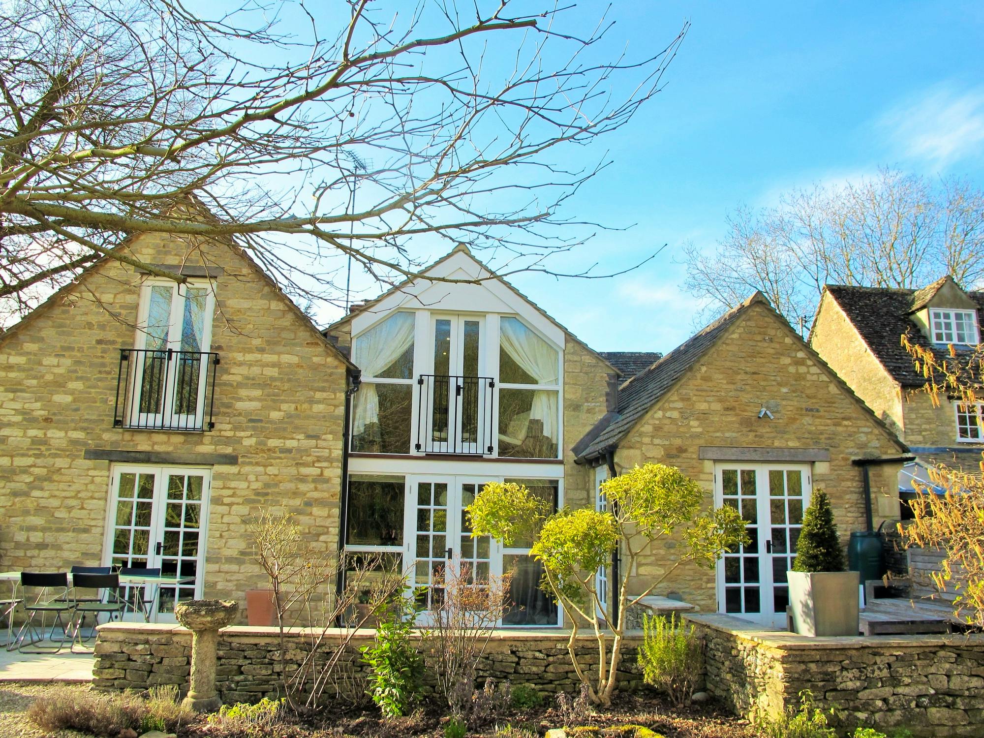 Just Landed- New CoolStays This Week- 24th April 2015