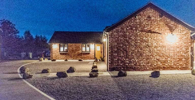 Hollies Barn