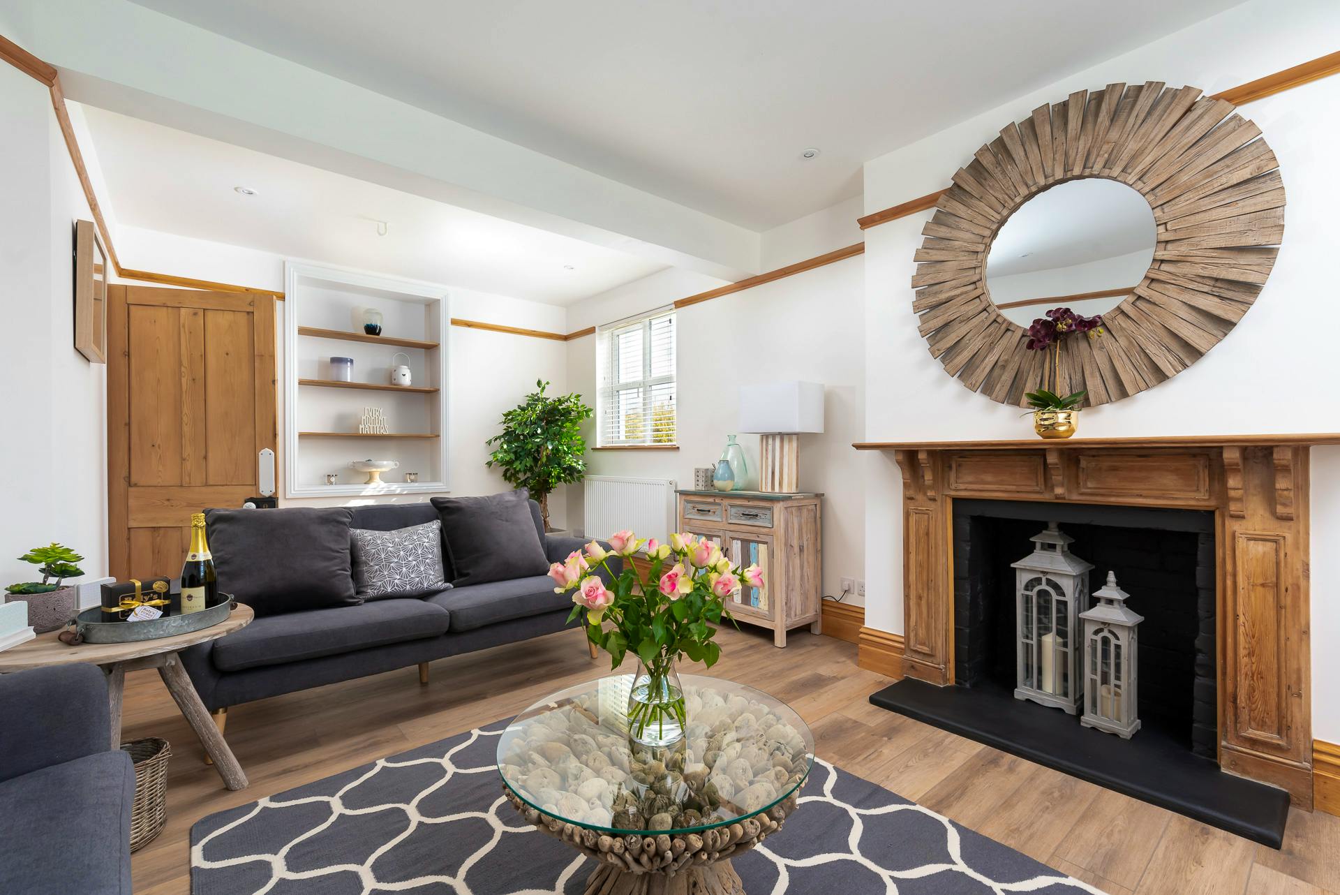 23 Charming Farmhouses