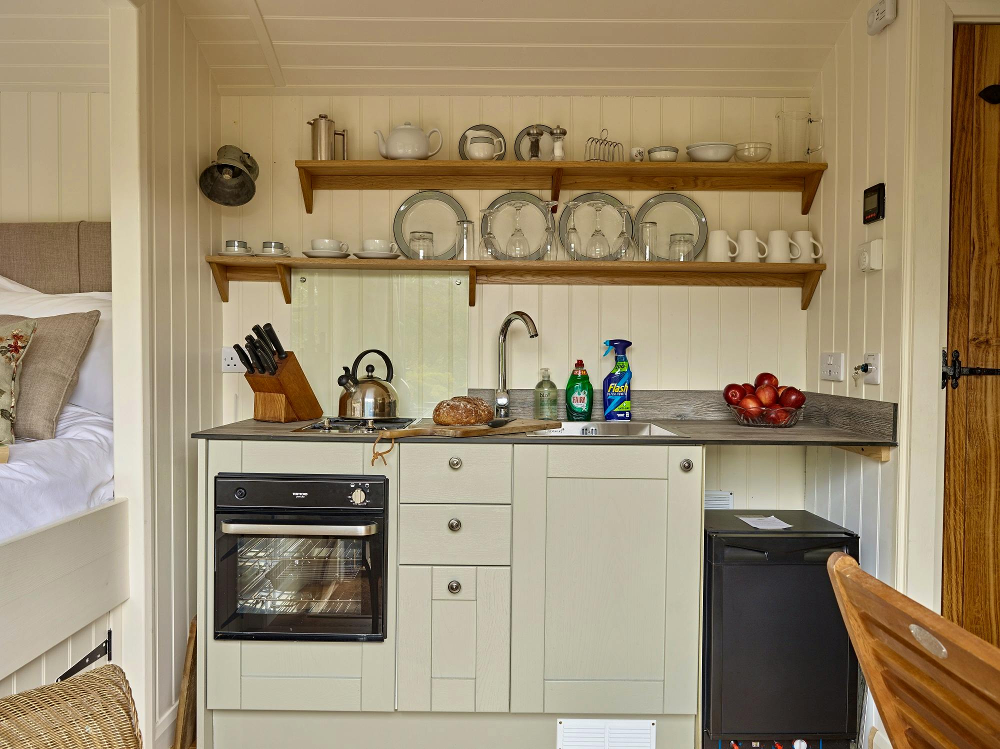 Hawthorn Retreat kitchen with LPG gas hob, oven and undercounter fridge.  LPG heating and hot water
