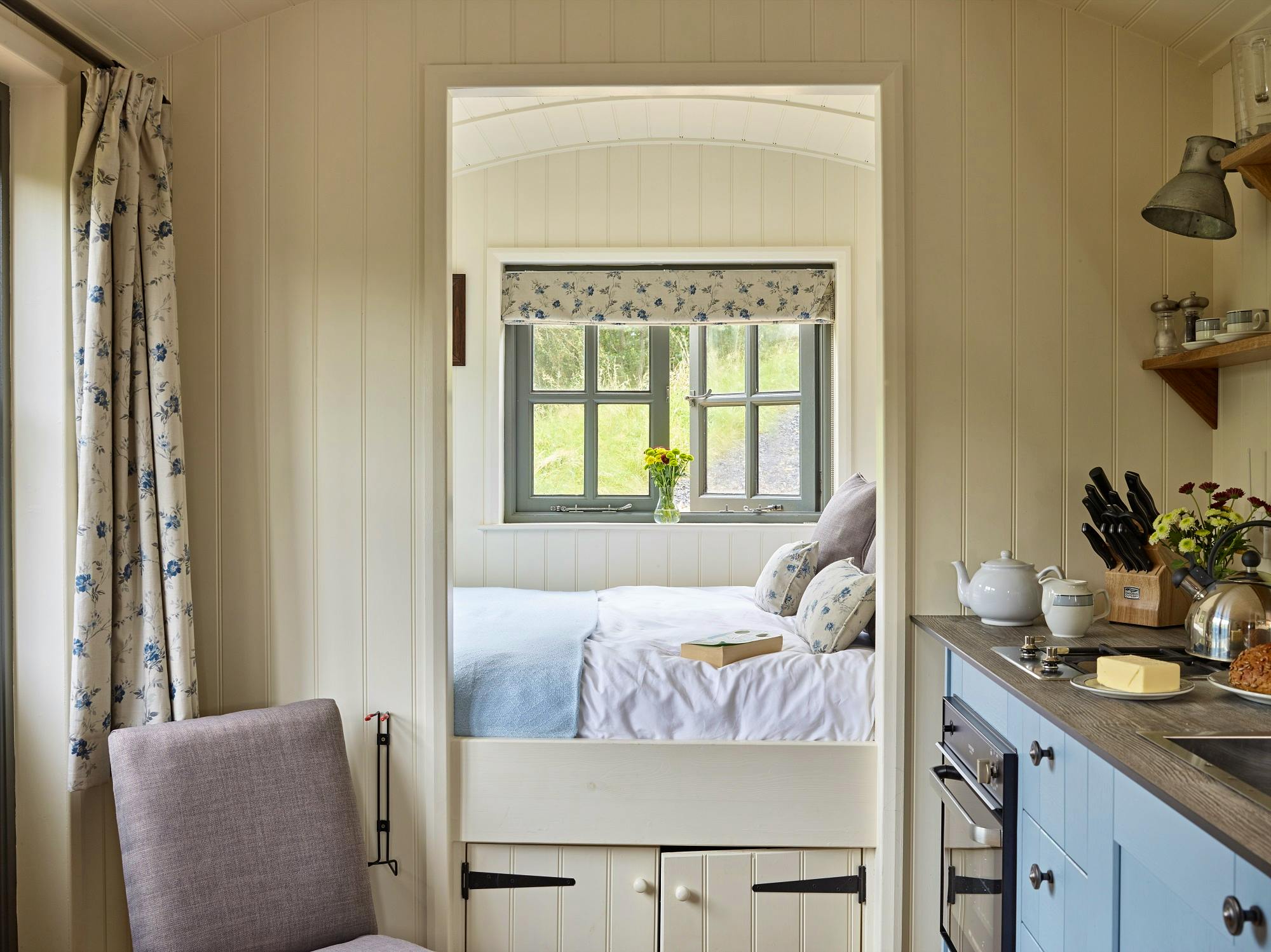 Rowan Retreat five foot king size cabin bed ensuite with shower and water flushing toilet.  LPG heating 