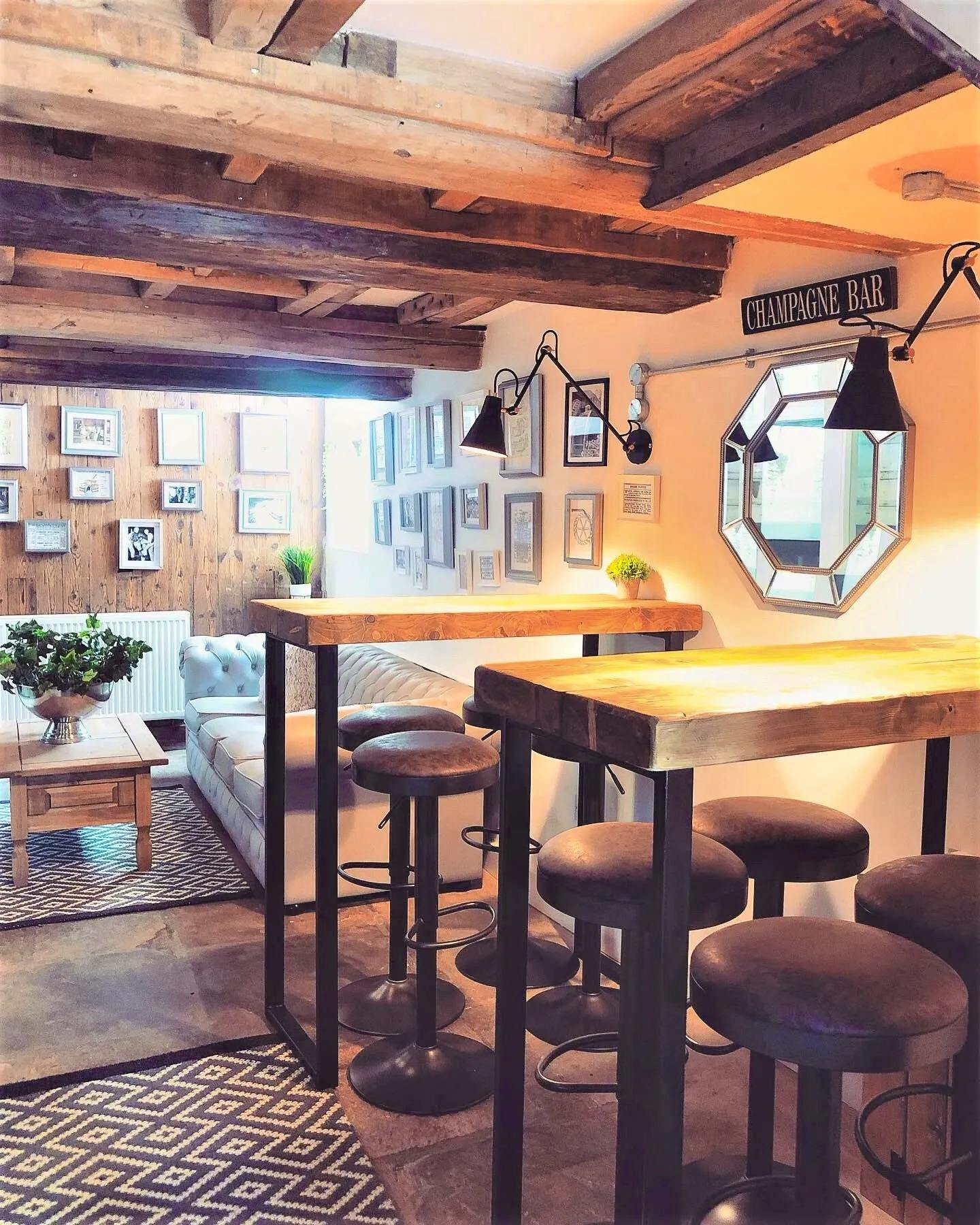 Observatory\'s Bar Area