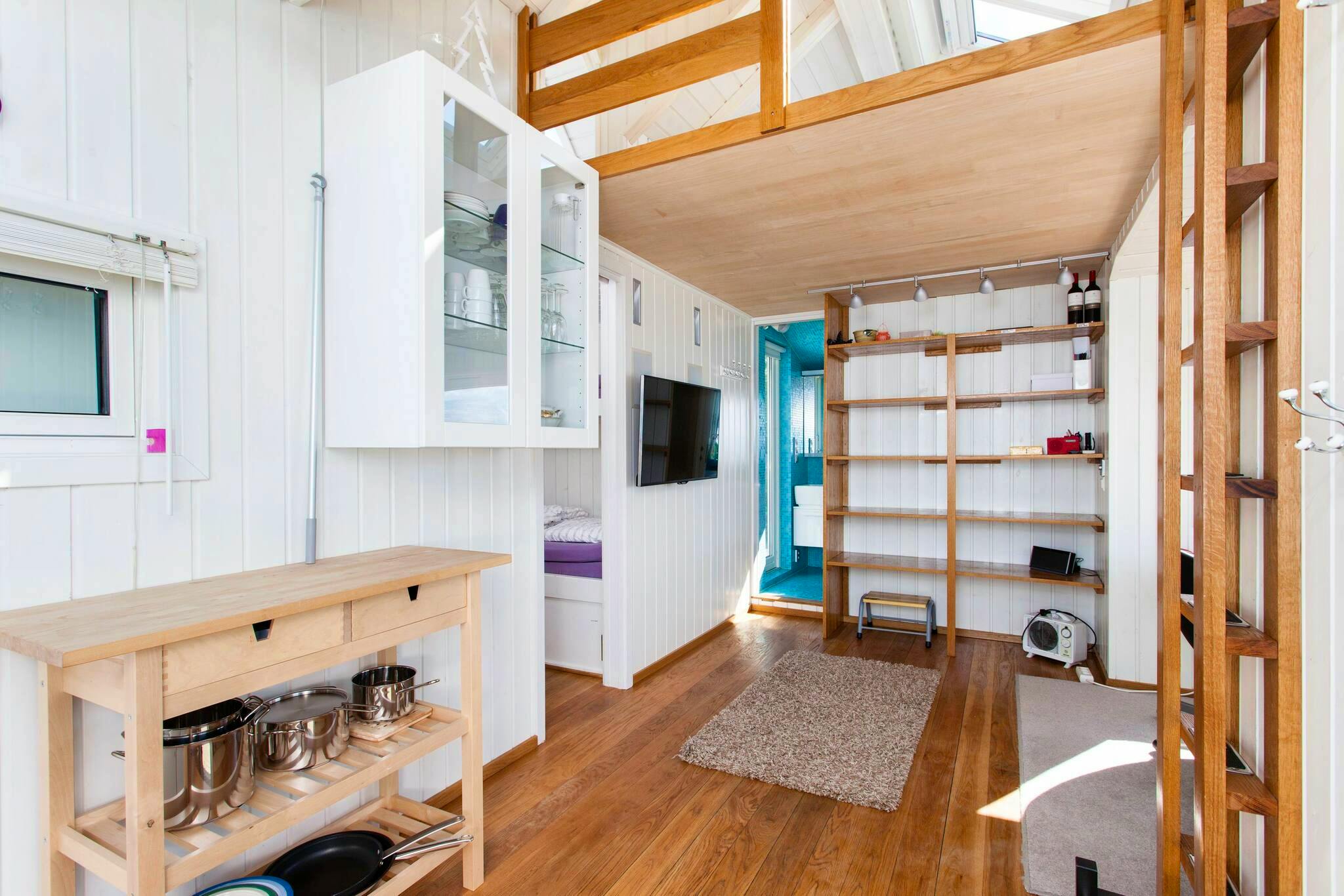 Oslo Beach House Unique fjord cottage located within the city limits