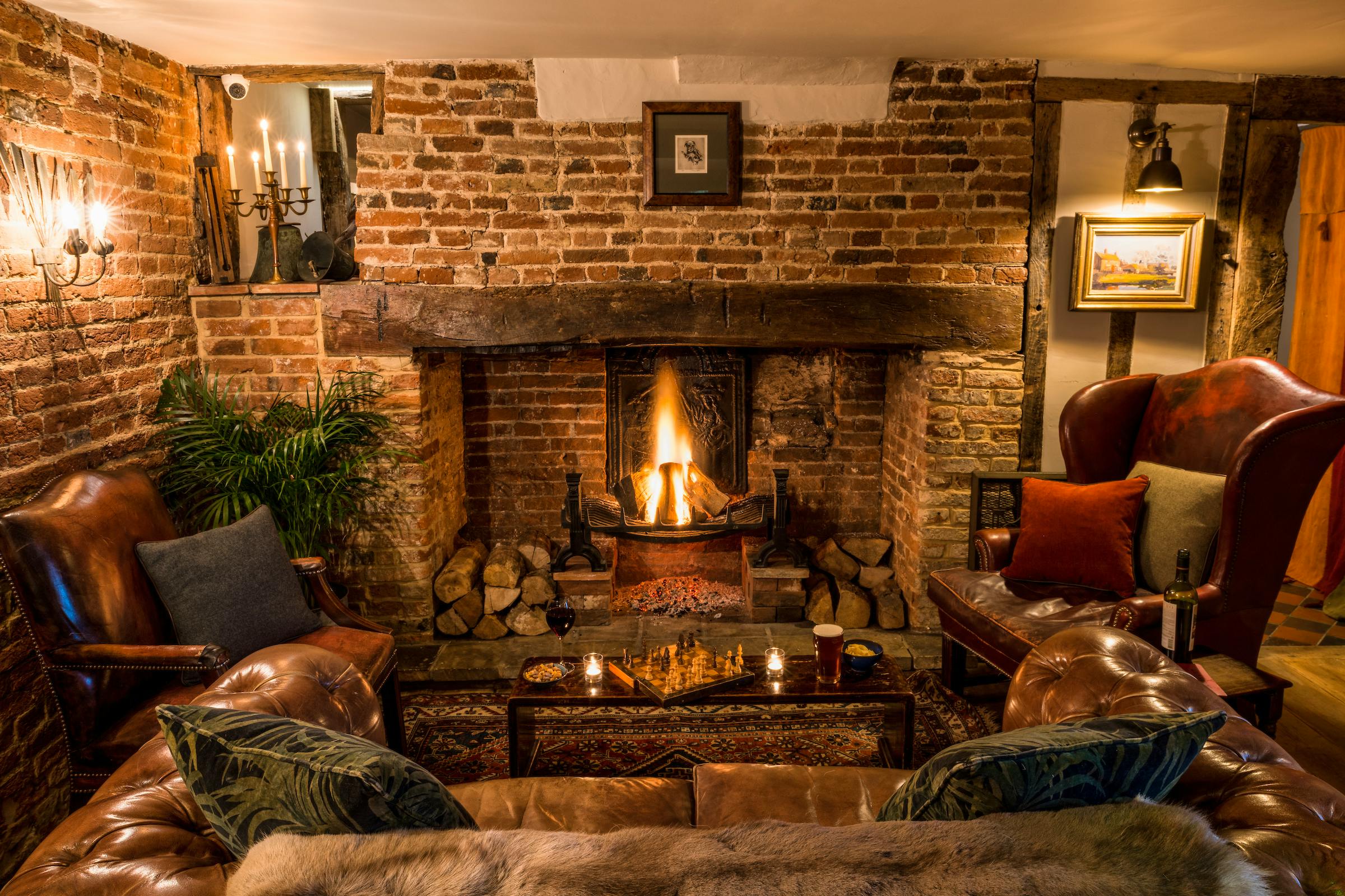 Best Cosy Country Pubs for a Winter Weekend