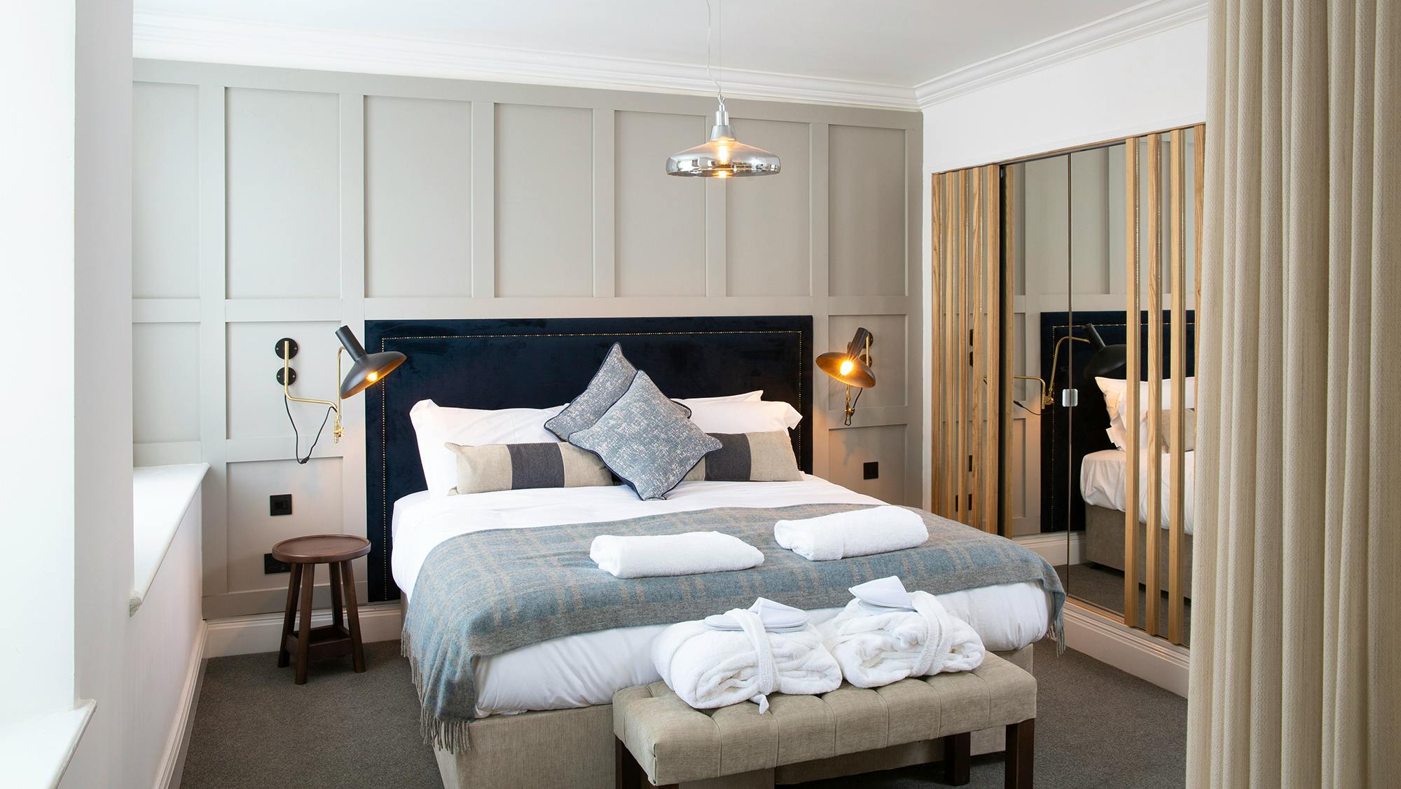 Best Cosy Country Pubs for a Winter Weekend