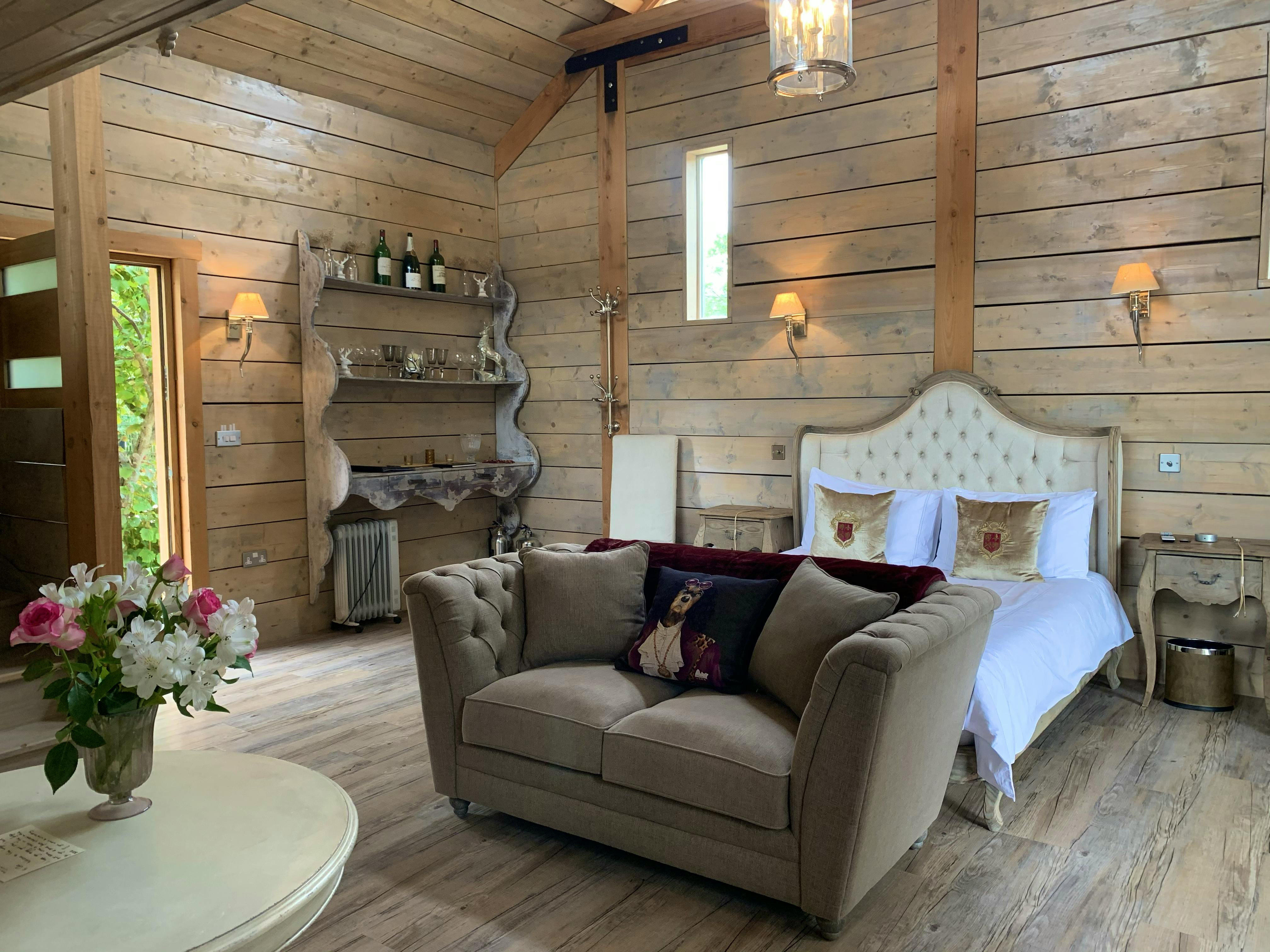 25 of the Best Lodges with Hot Tubs