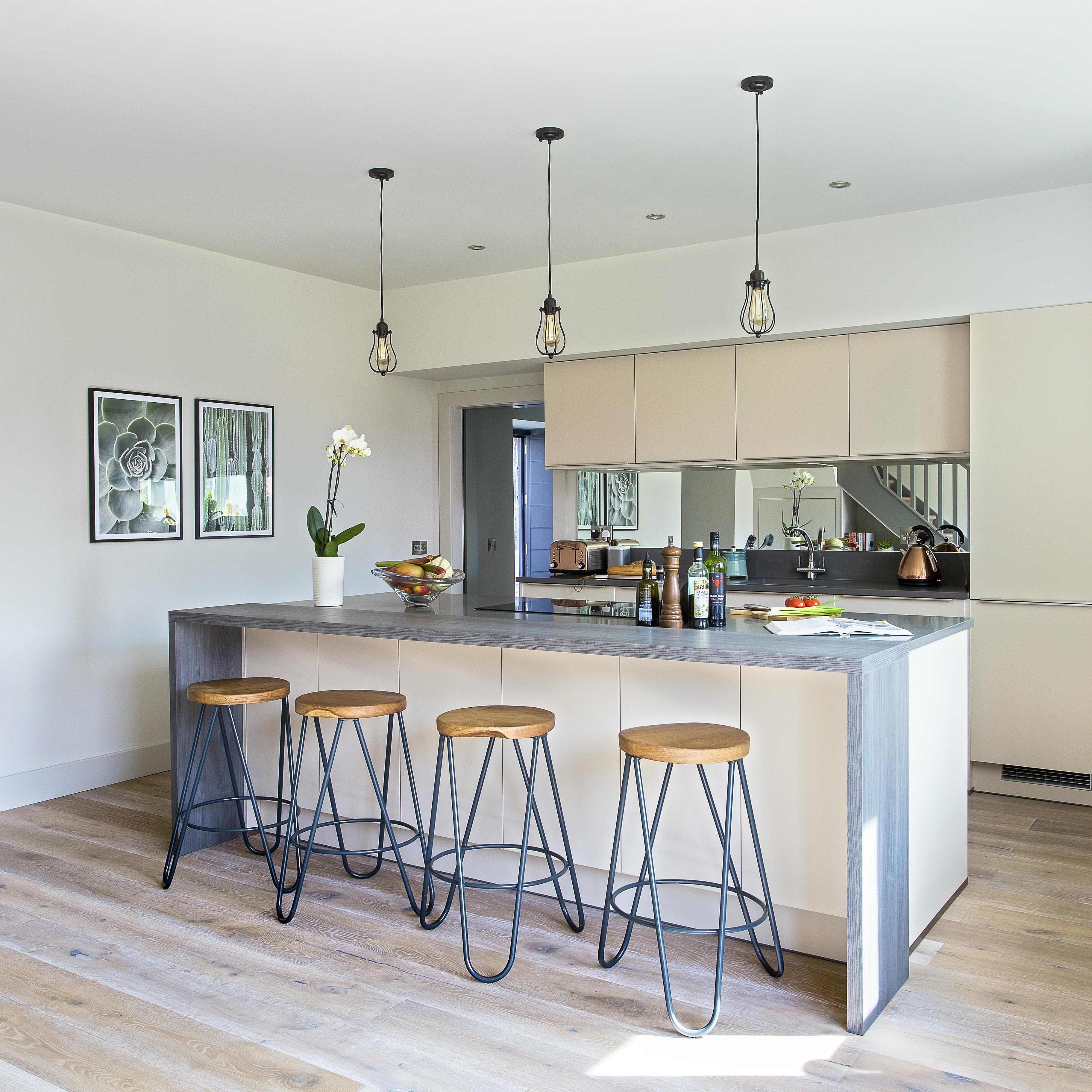 Poggenpohl kitchen with Siemens appliances