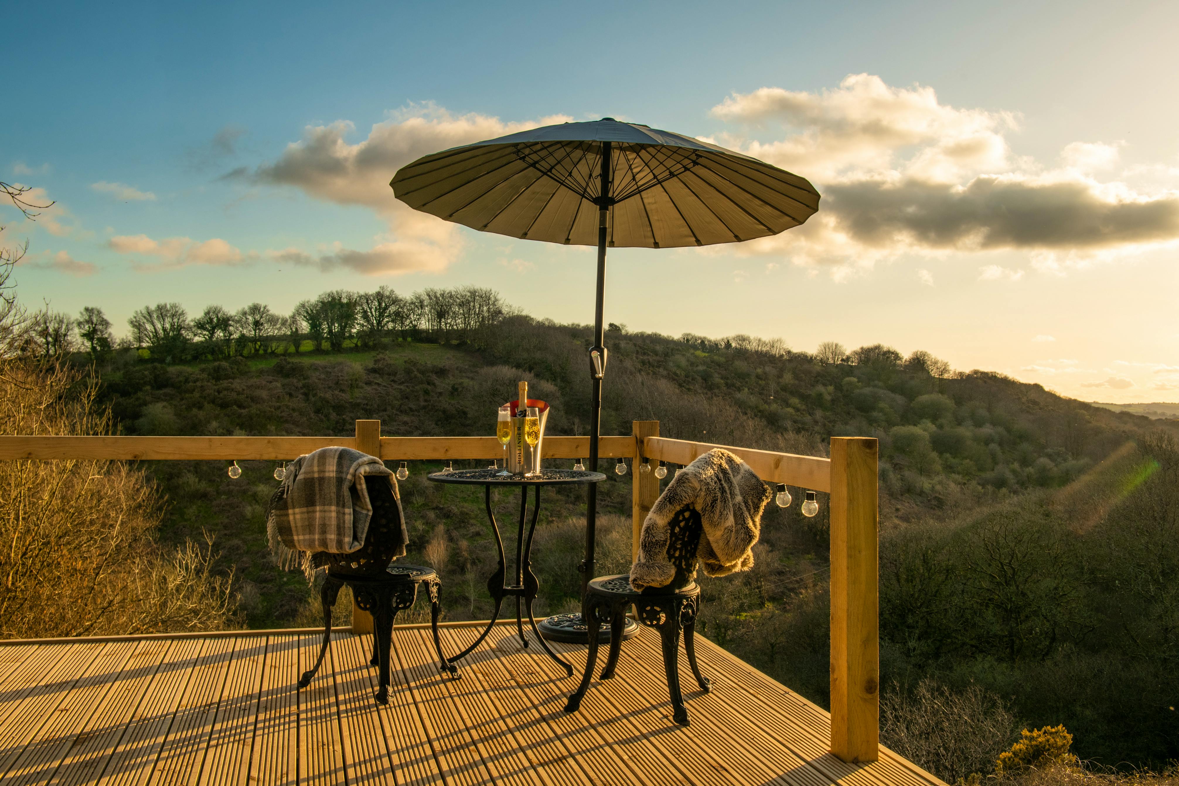 Champagne, sunset and amazing view
