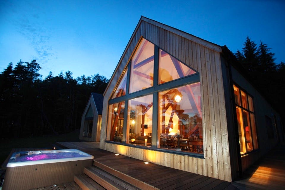 10 Best CoolStays with Hot Tubs