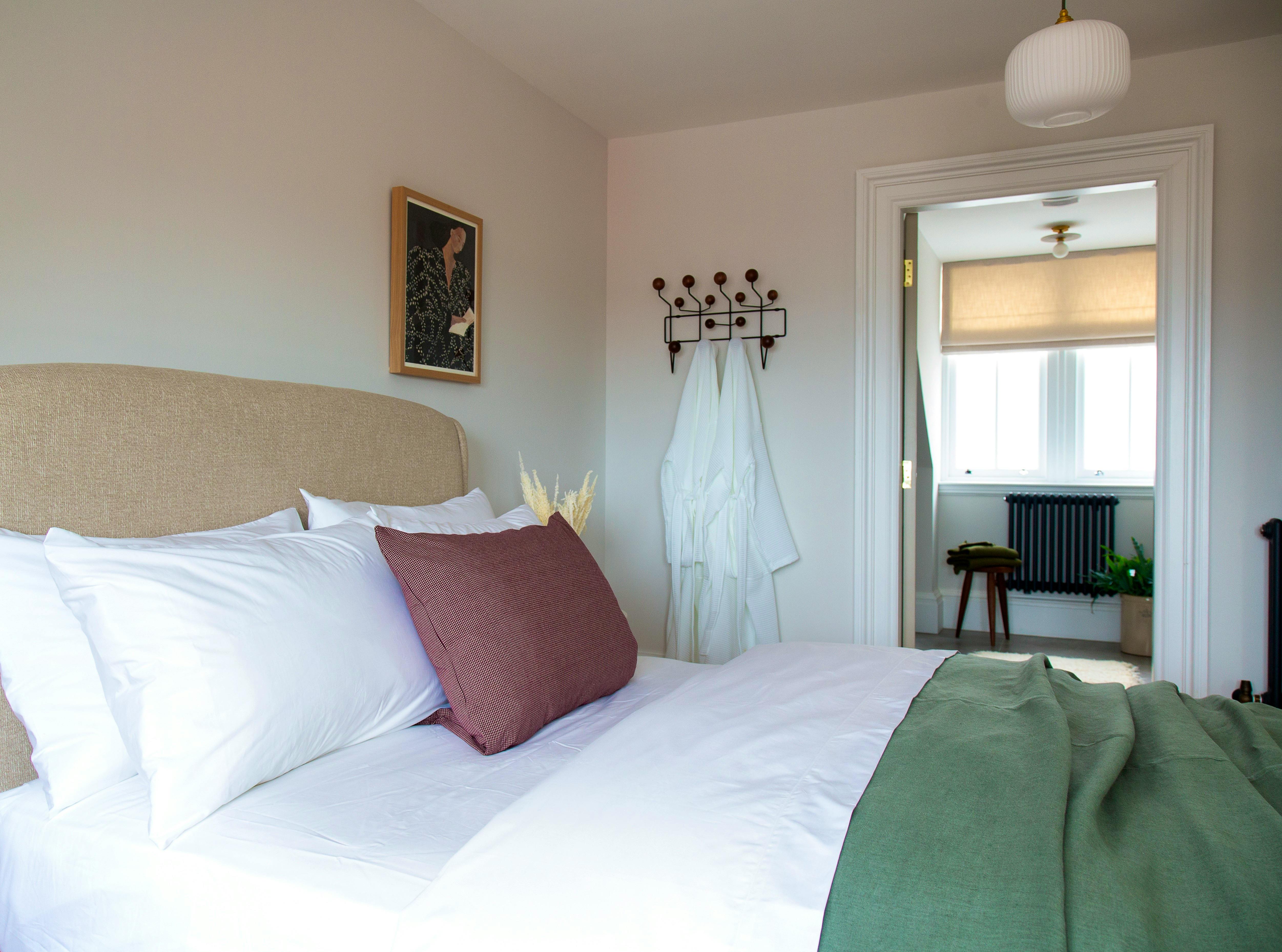 10 New Places to Stay