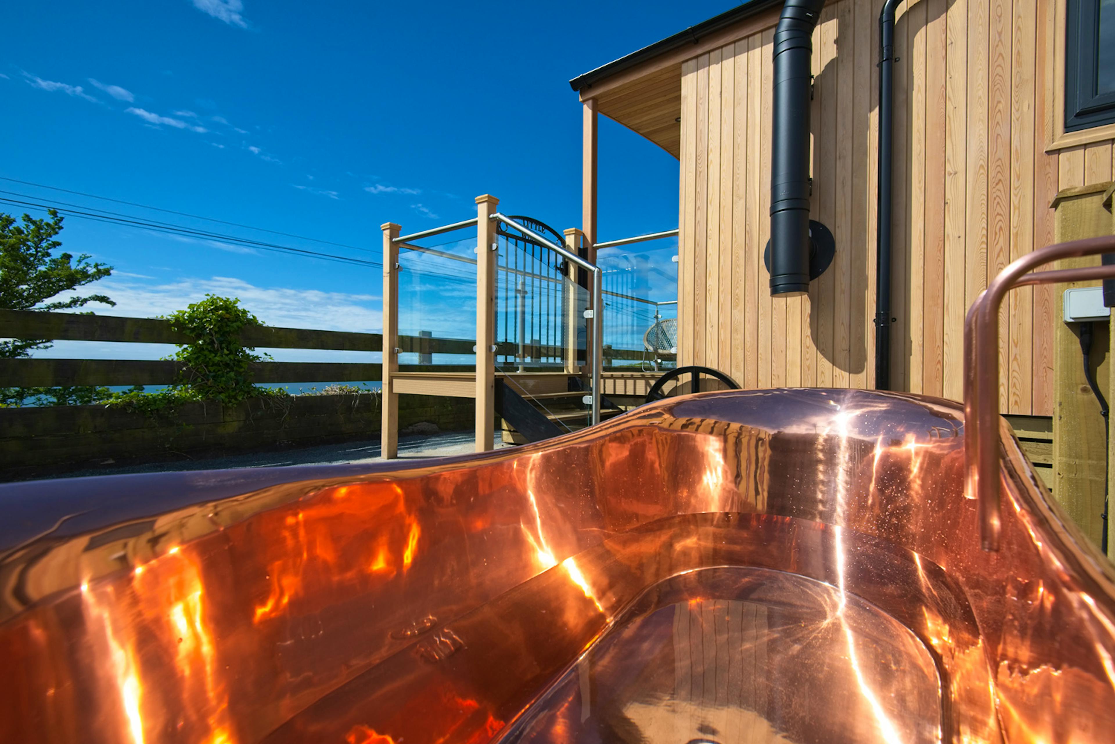 Three Little Huts - Image 4