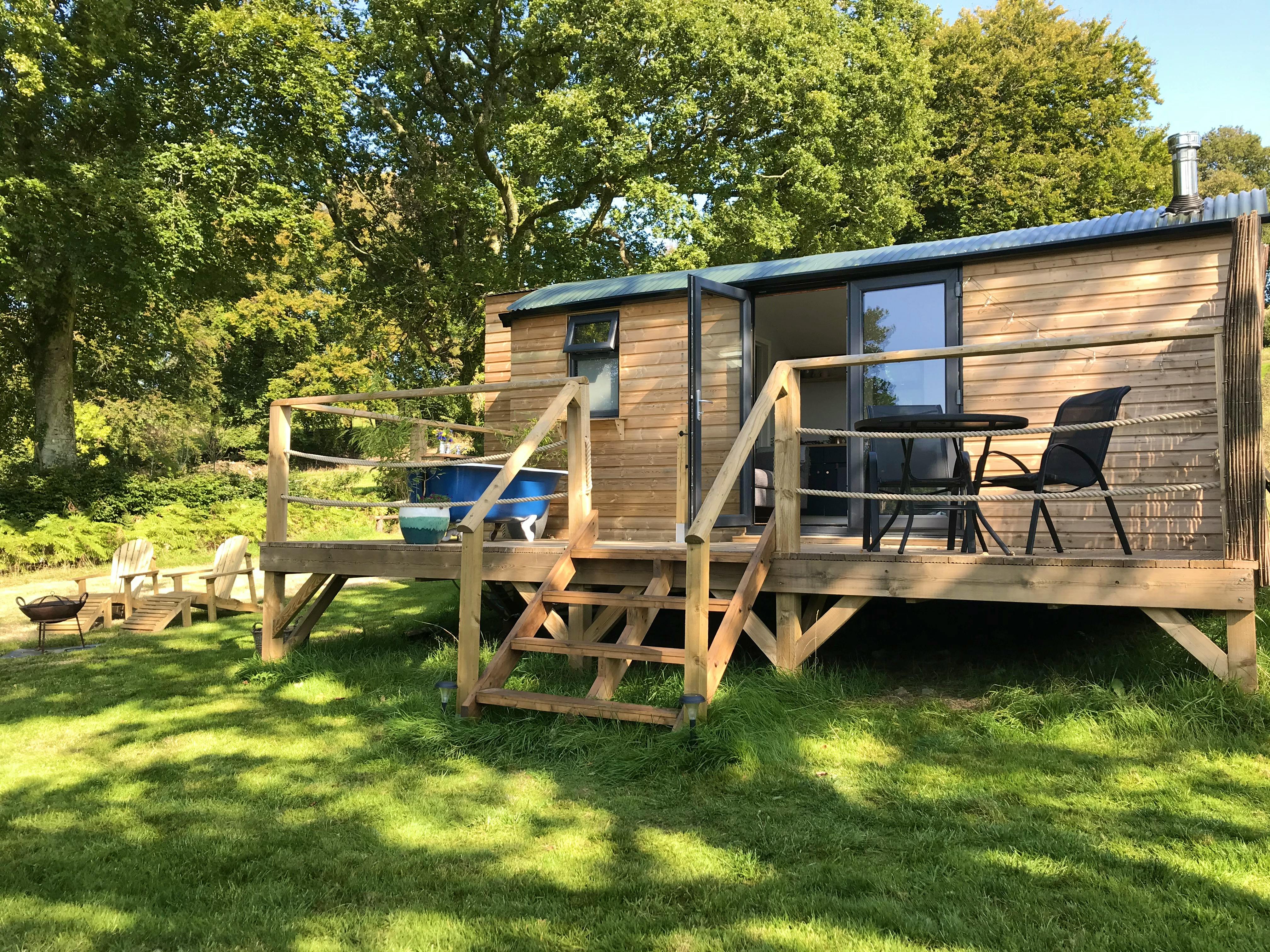 Romantic Cabins Just for 2