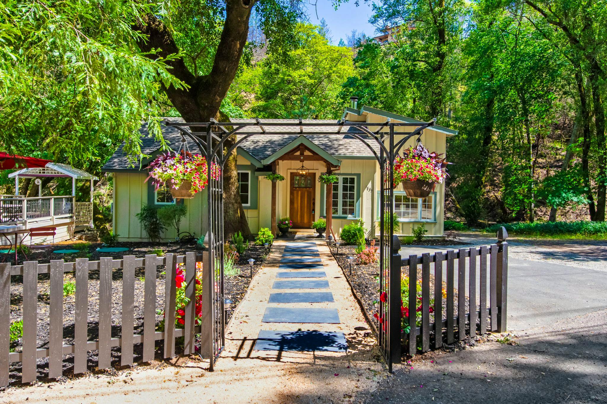 13 Fabulous New Coolstays