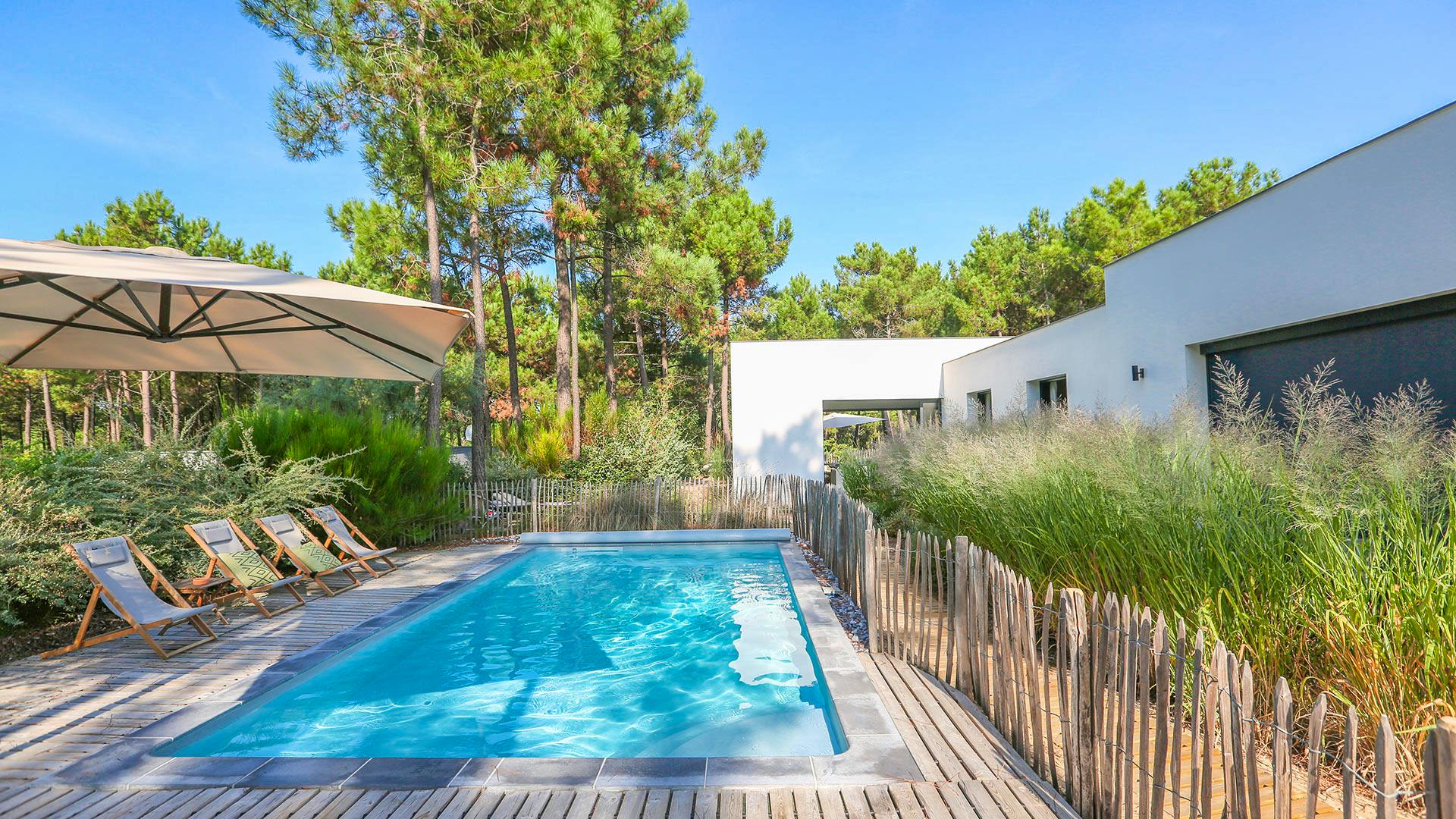 Places to Stay in South West France