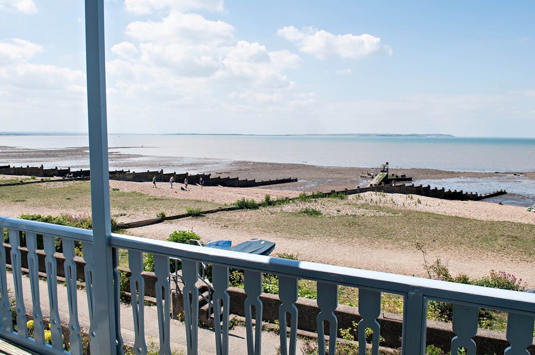 Wavecrest Luxury familt seafront property in Whitstable CoolStays
