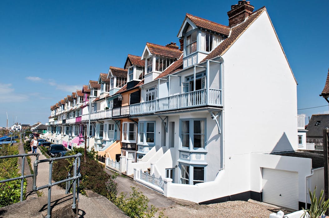 Wavecrest Luxury familt seafront property in Whitstable CoolStays