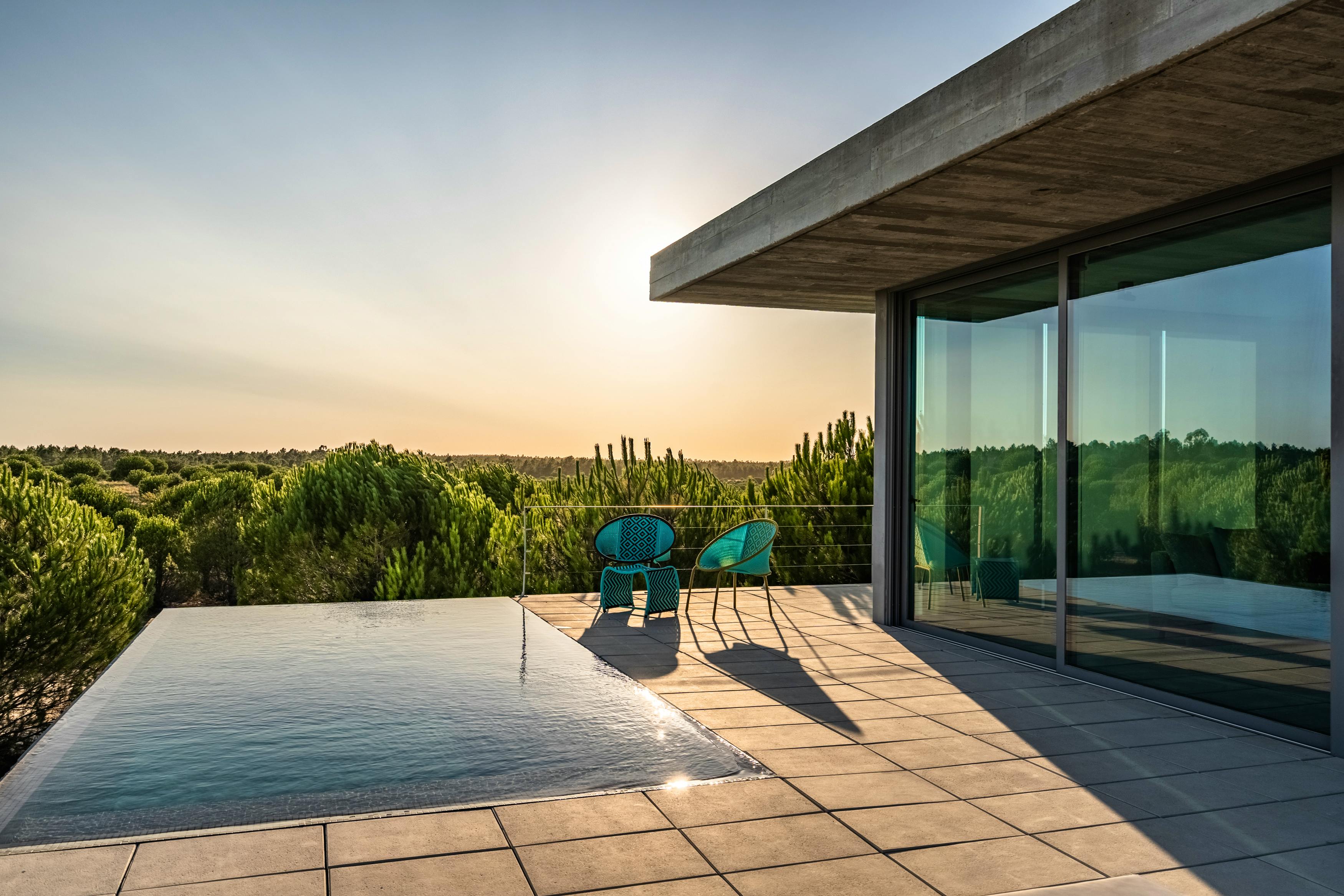 Best Short Haul Stays for Spring