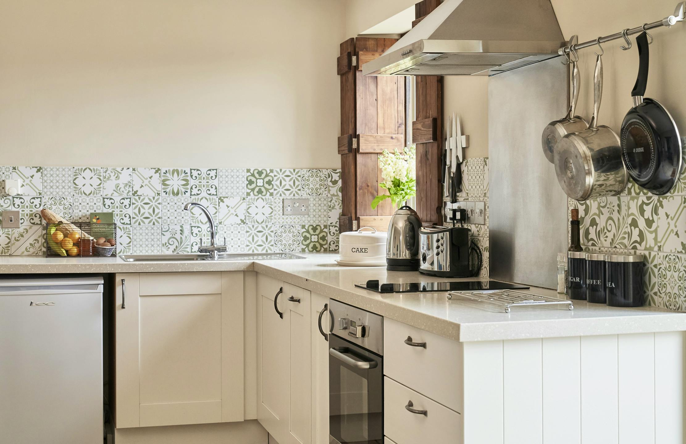 Well equipped kitchen