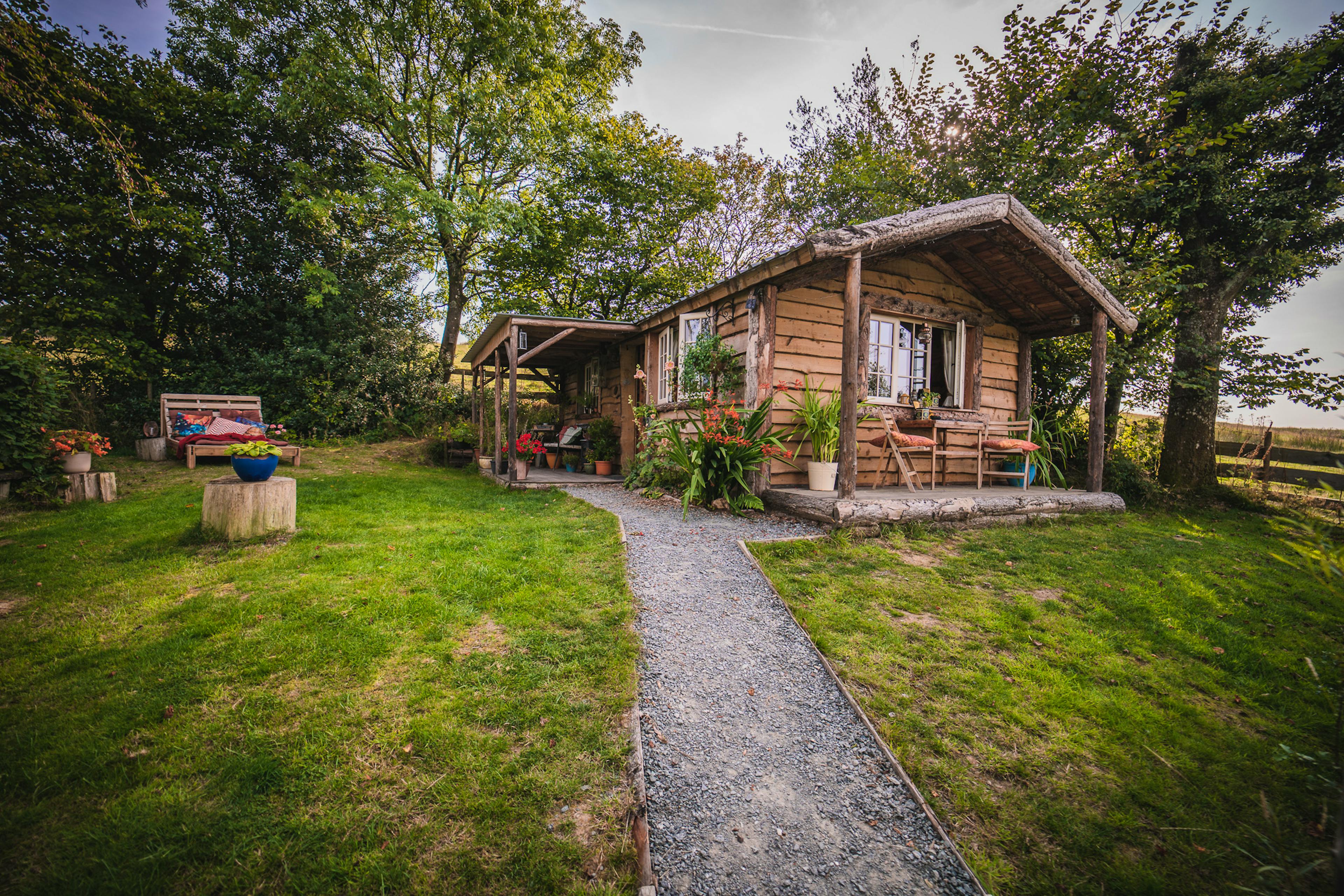 Coety Bach - Image 2