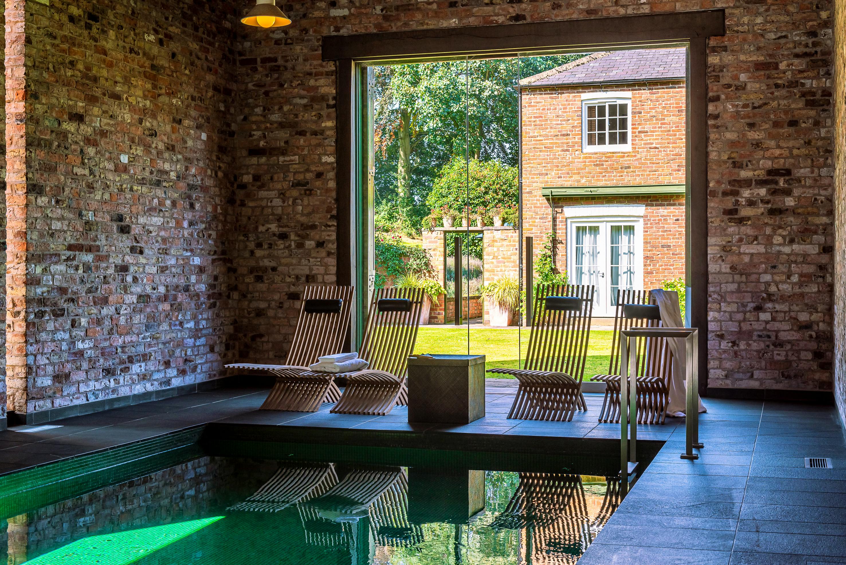 25 Places with a Pool