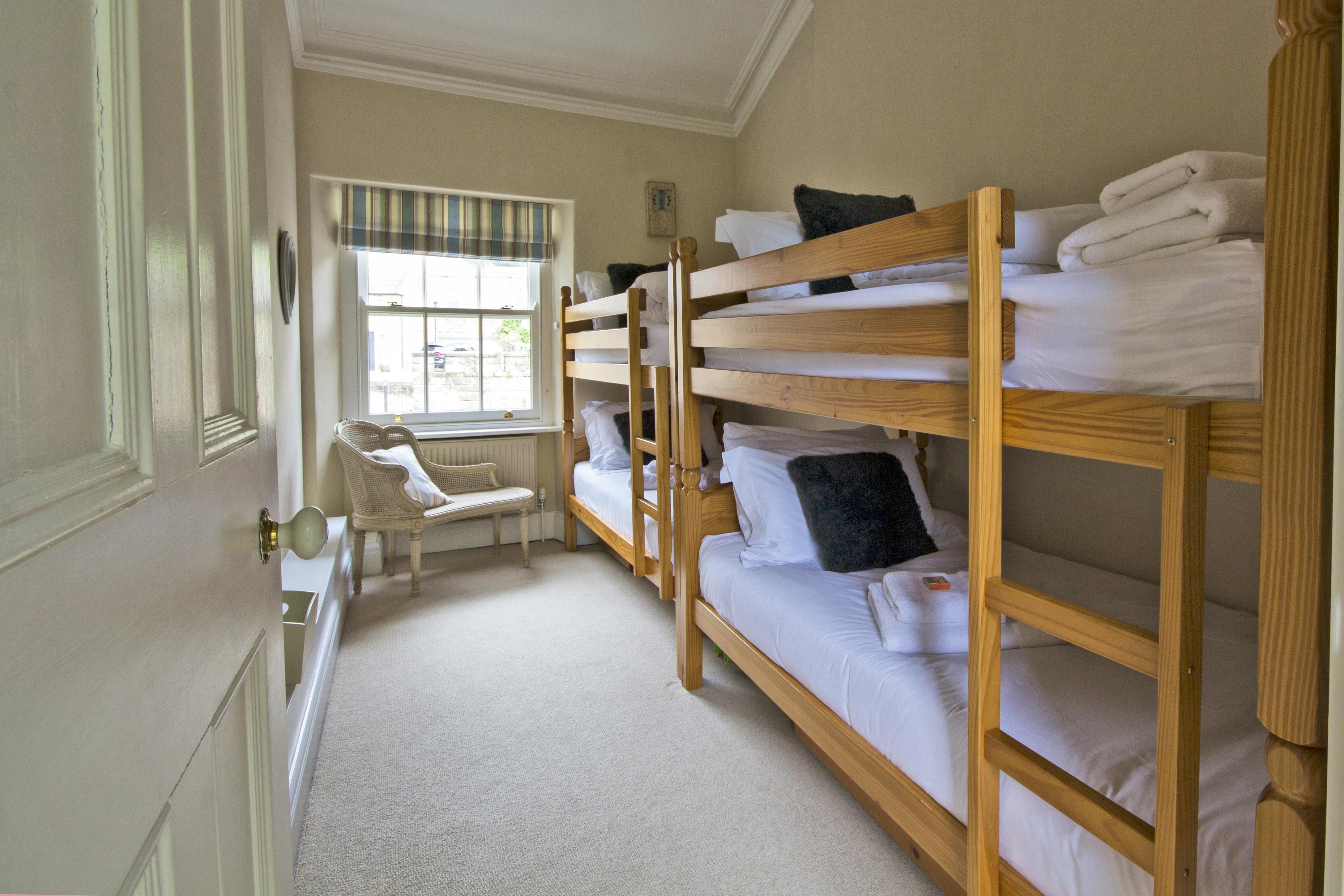 Castleton bunks - sleeps 4