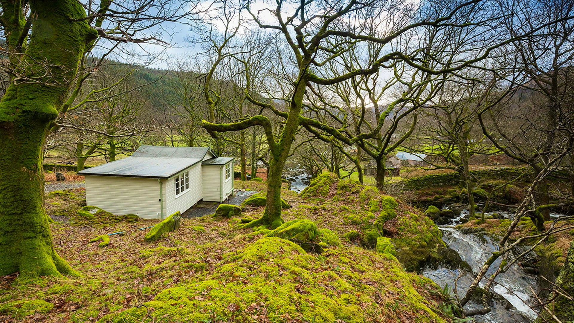 Waterside Cabins for Two