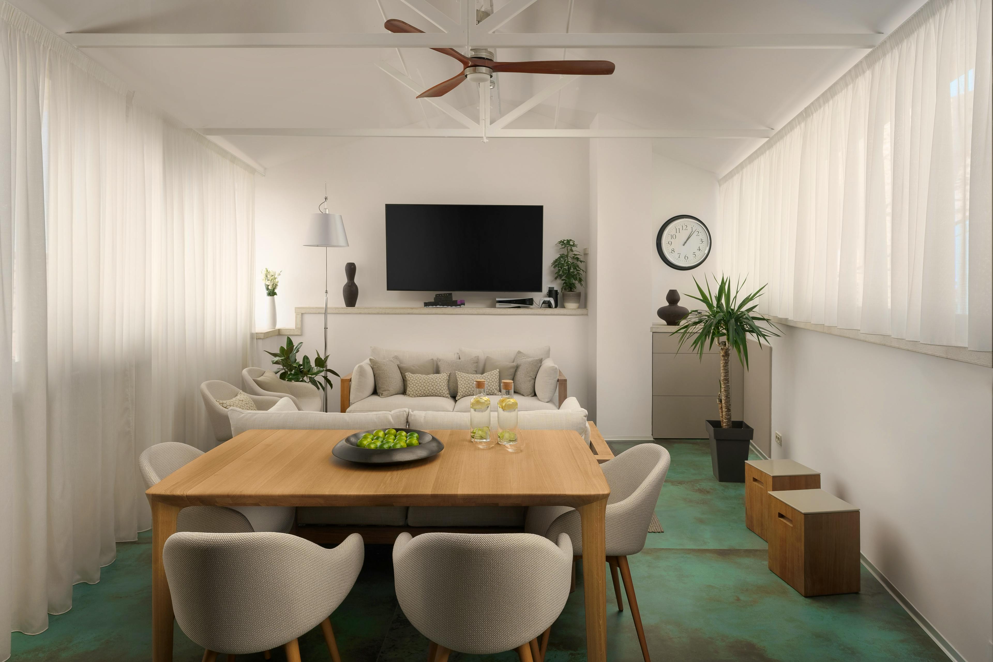 Sea View Rovinj - Image 4