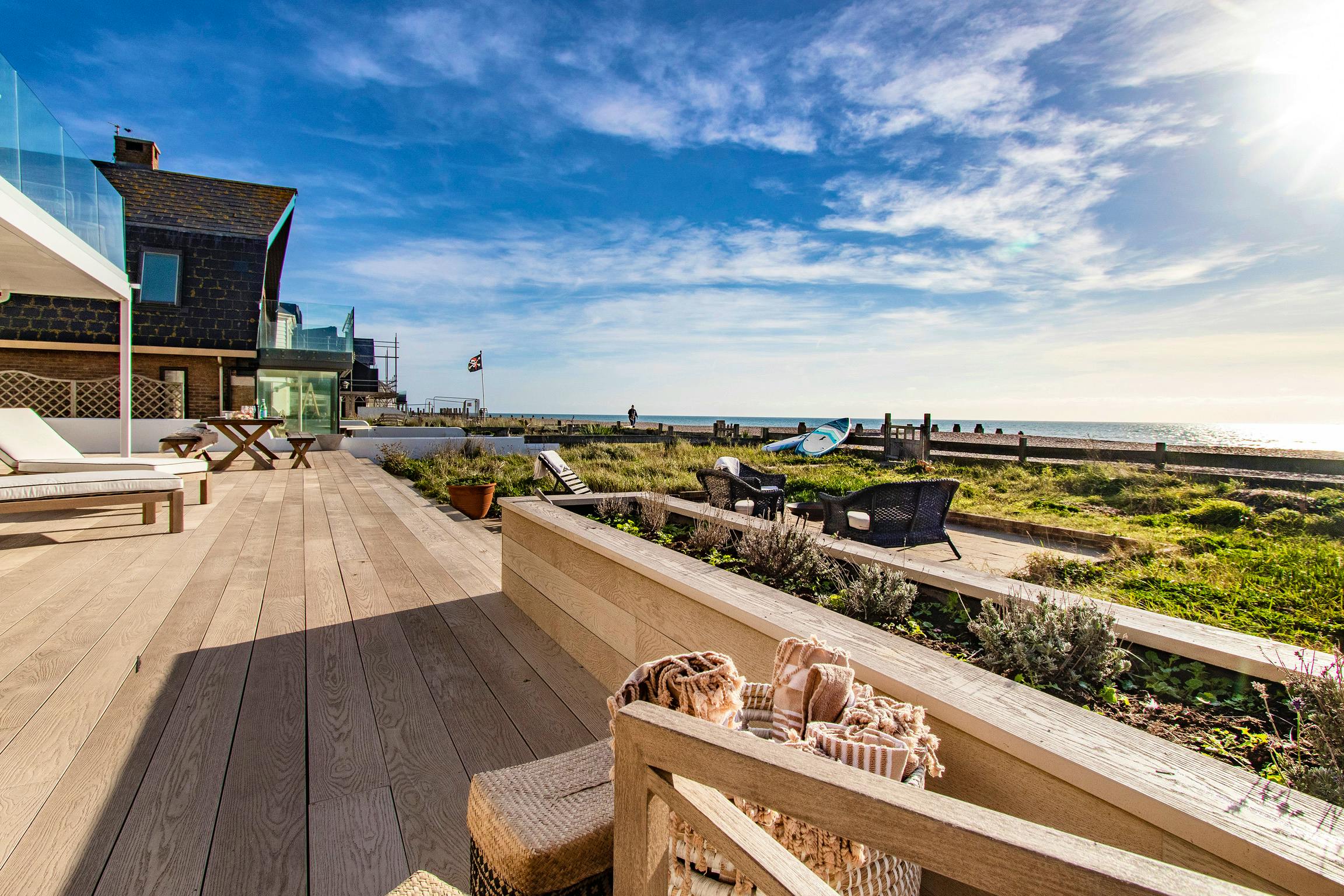 Casa Blanca Beach House - Stylish Beach House In Camber