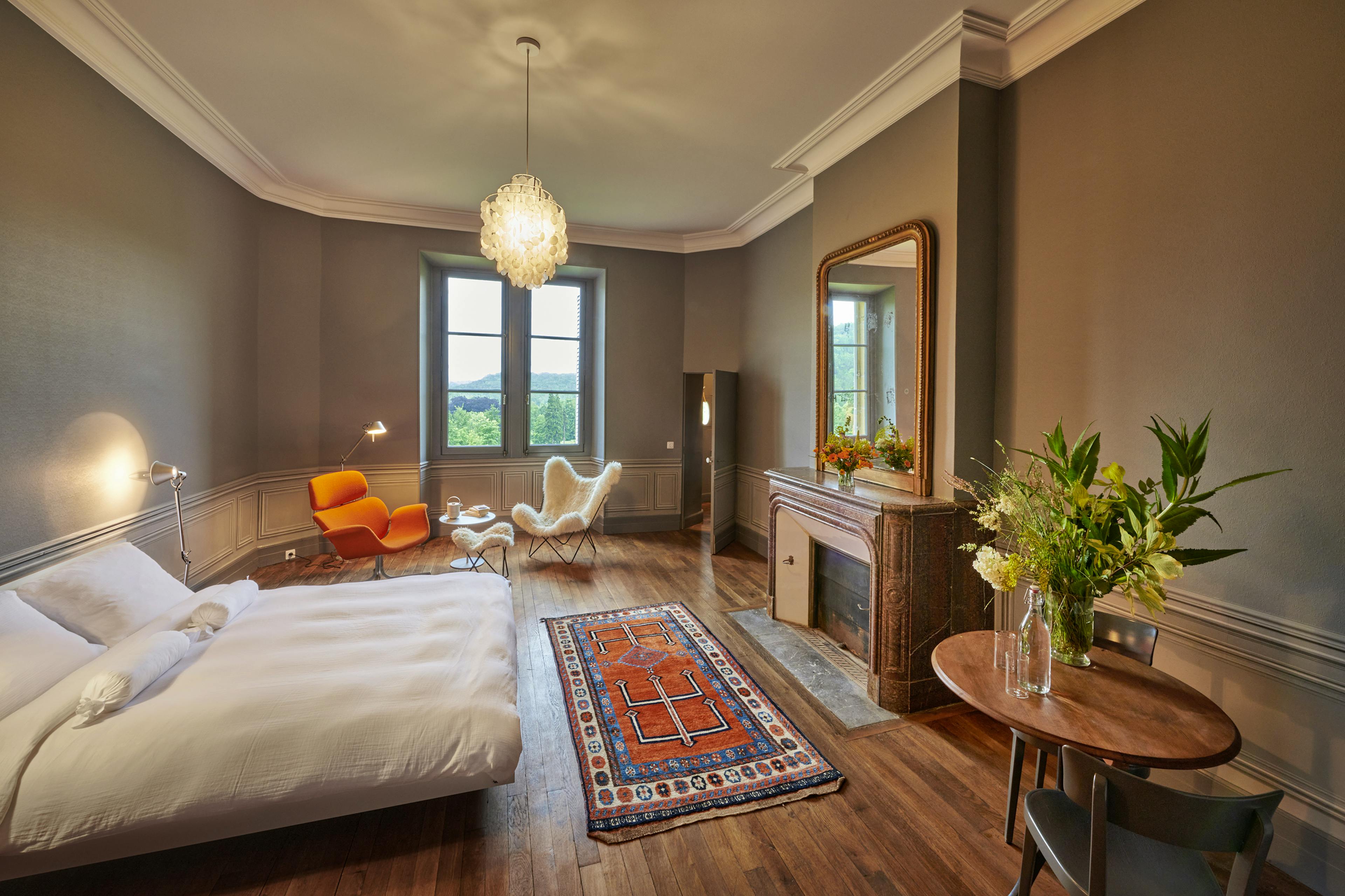 Castle Room B&B - Image 2