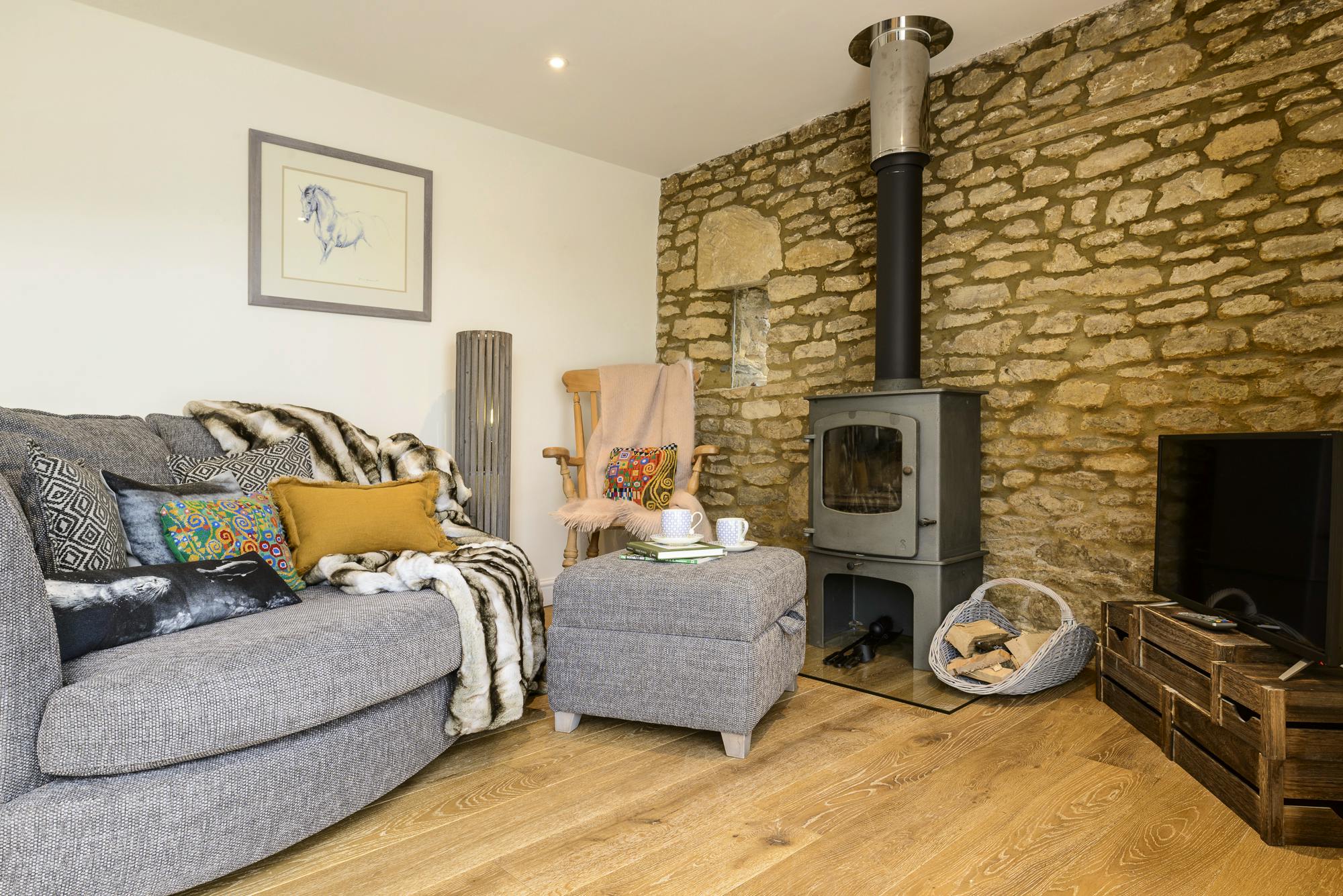 Most Romantic Cotswolds Cottages