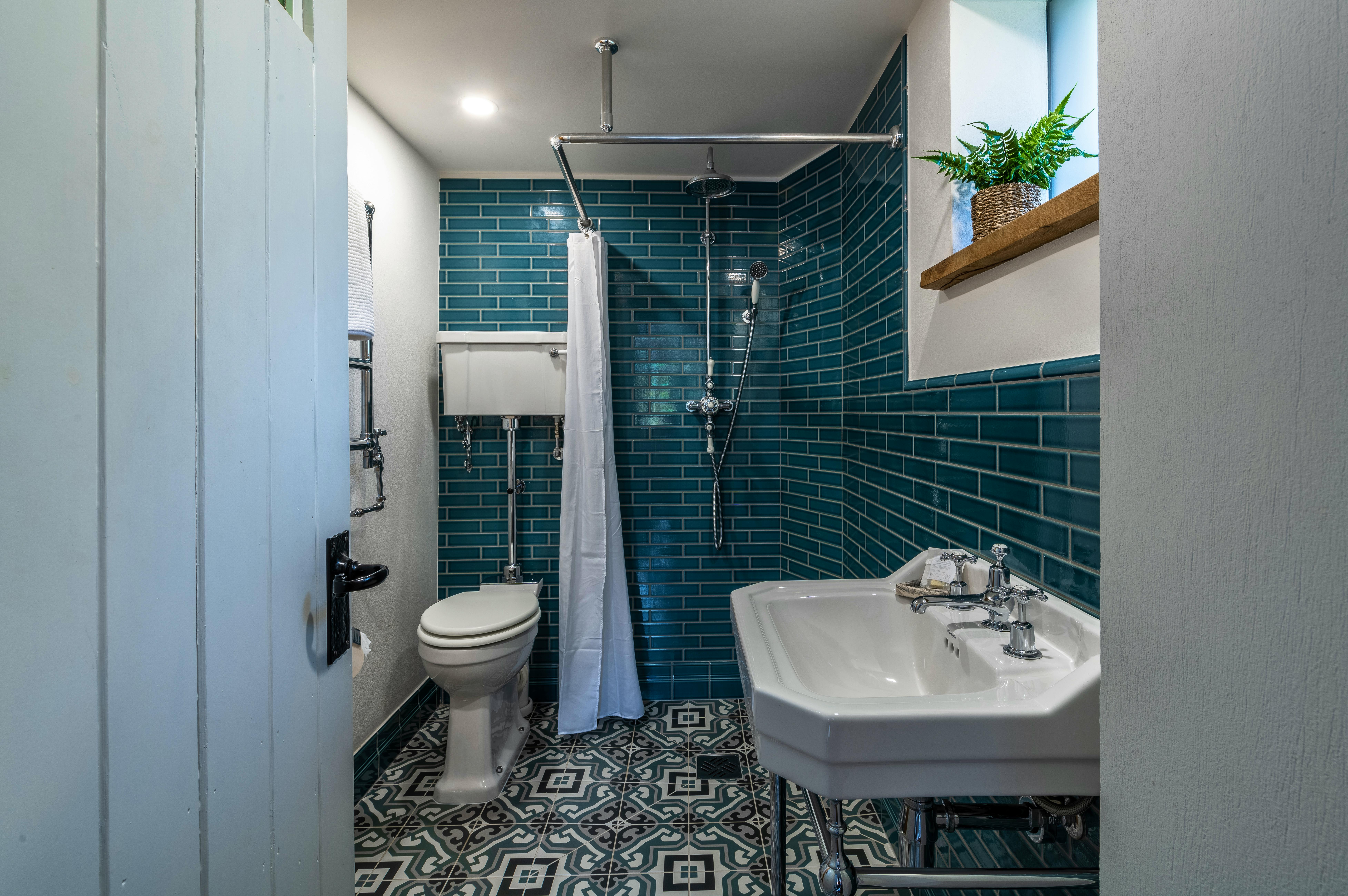 Cottage shower room