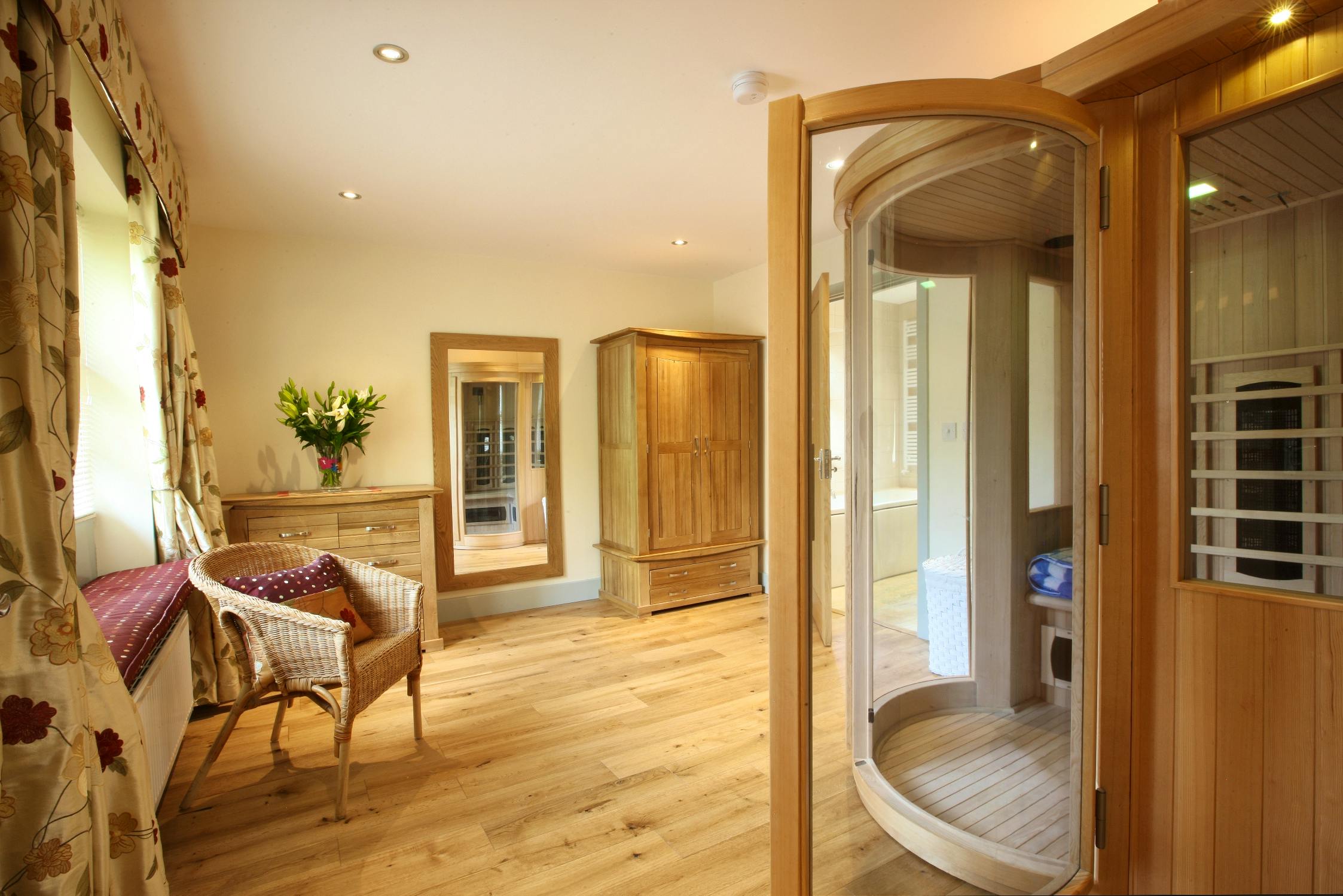 Private infrared sauna Gate Lodge