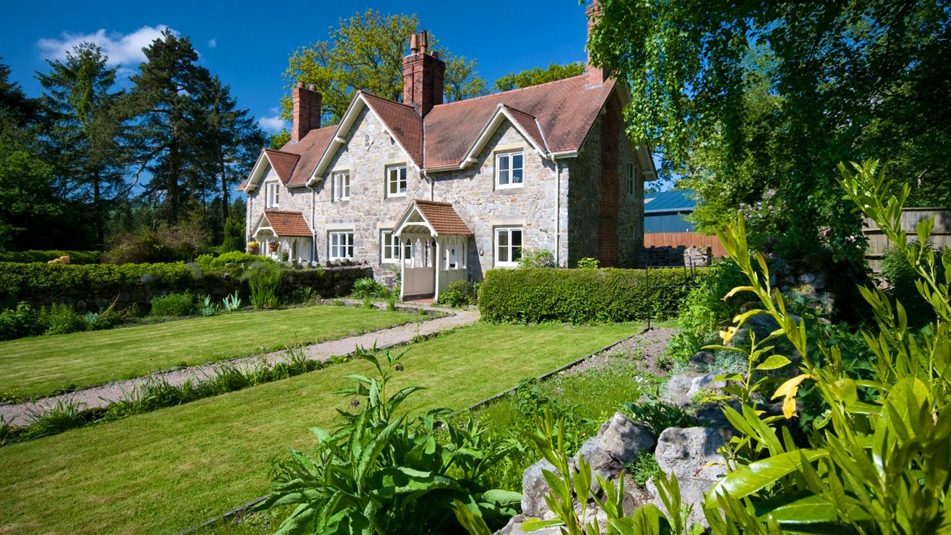 We Love National Trust Holidays