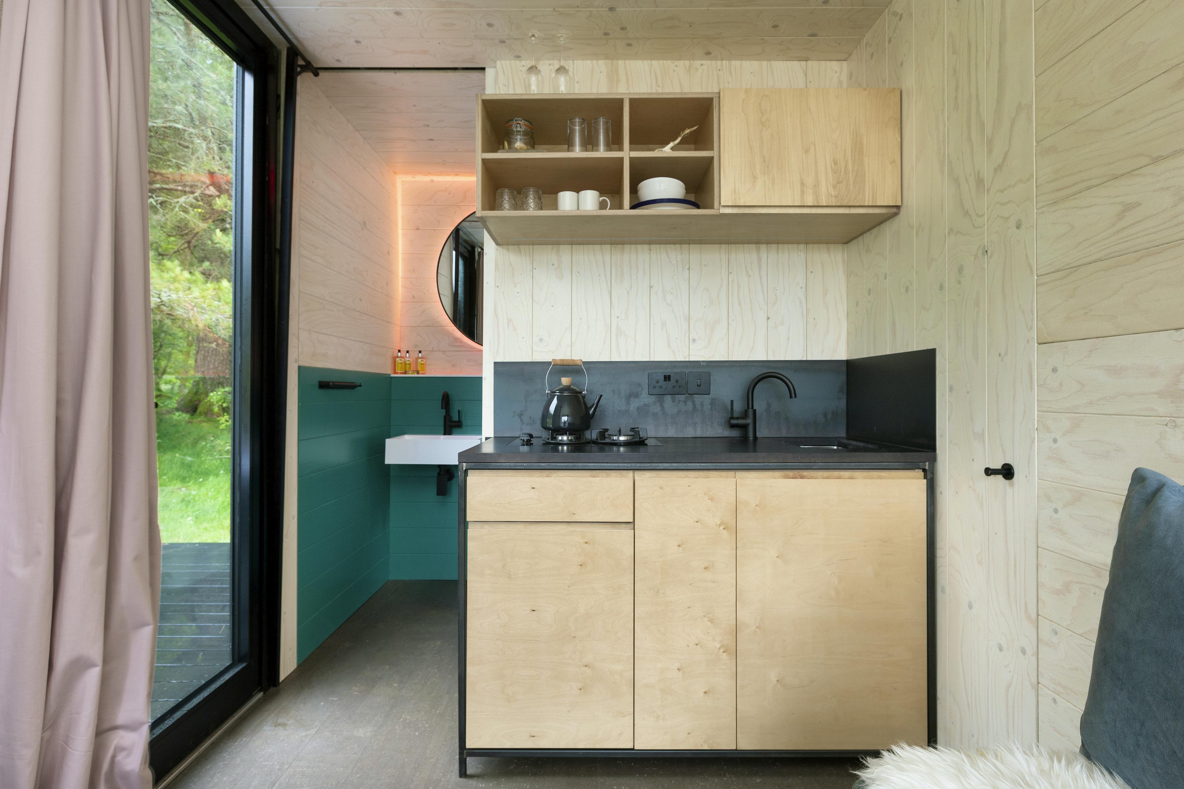 Lux Compact Cabin - Image 5