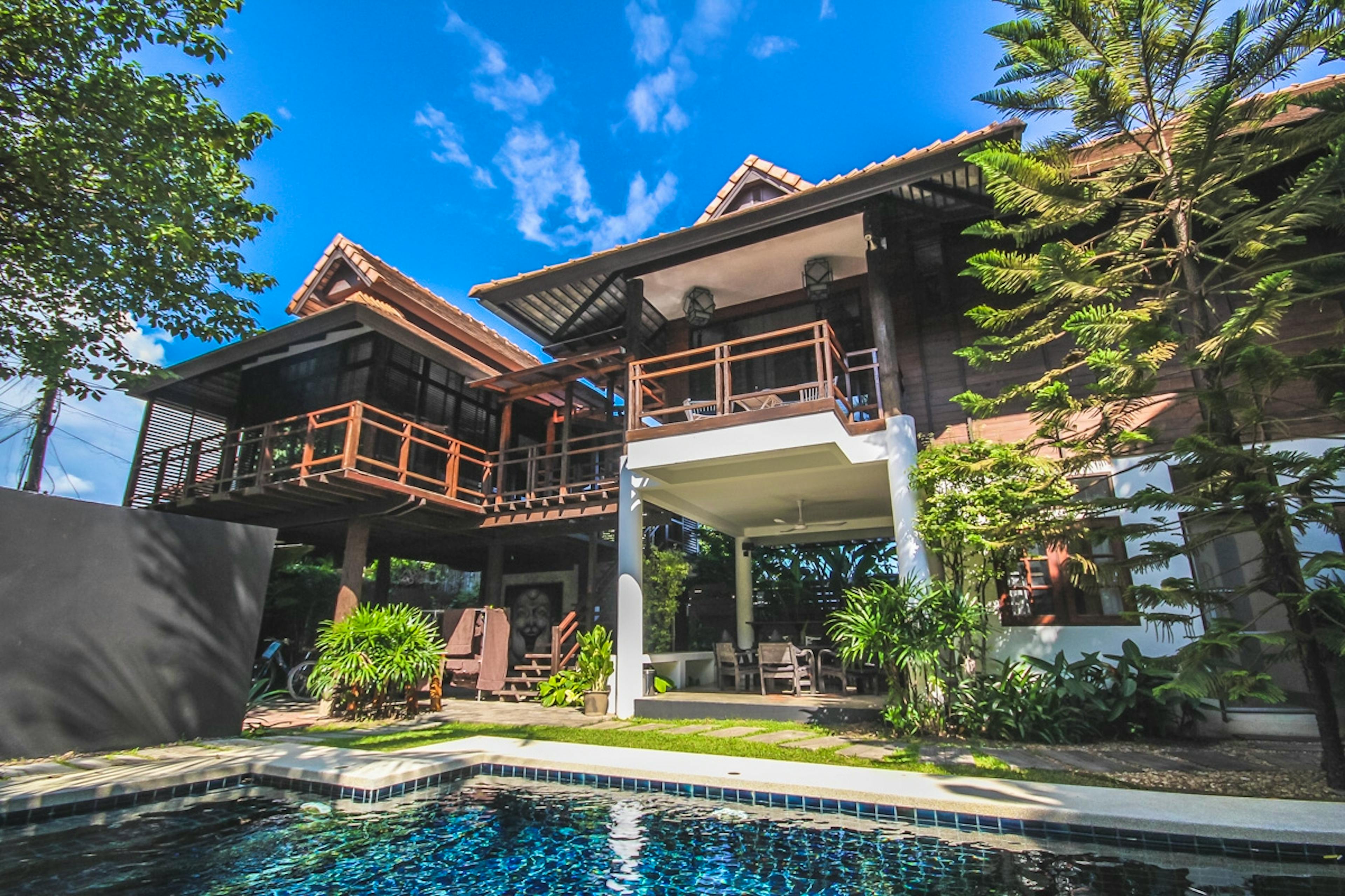 Tolani North Gate - Image 1