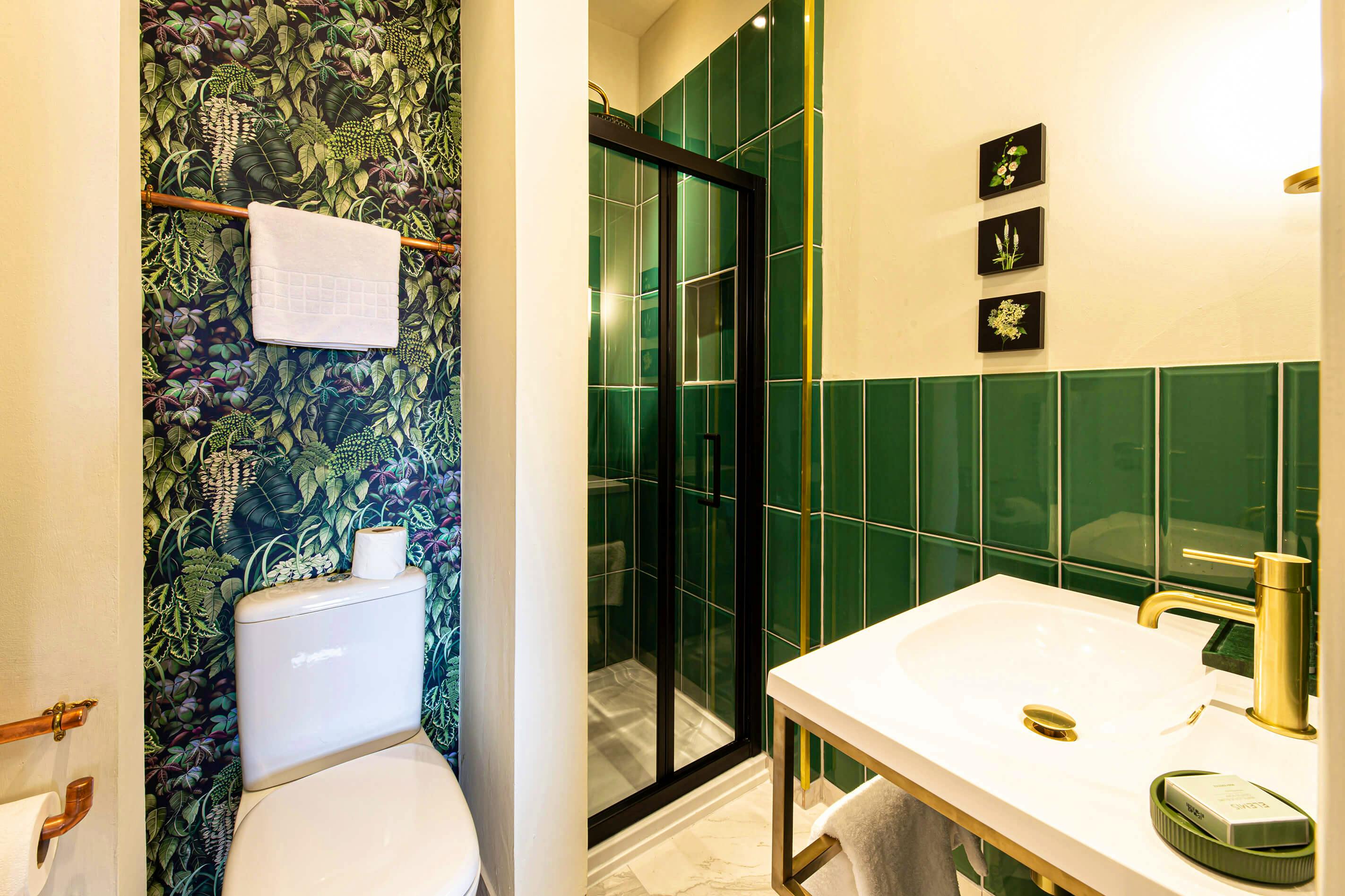 Room 2 - Urban Jungle