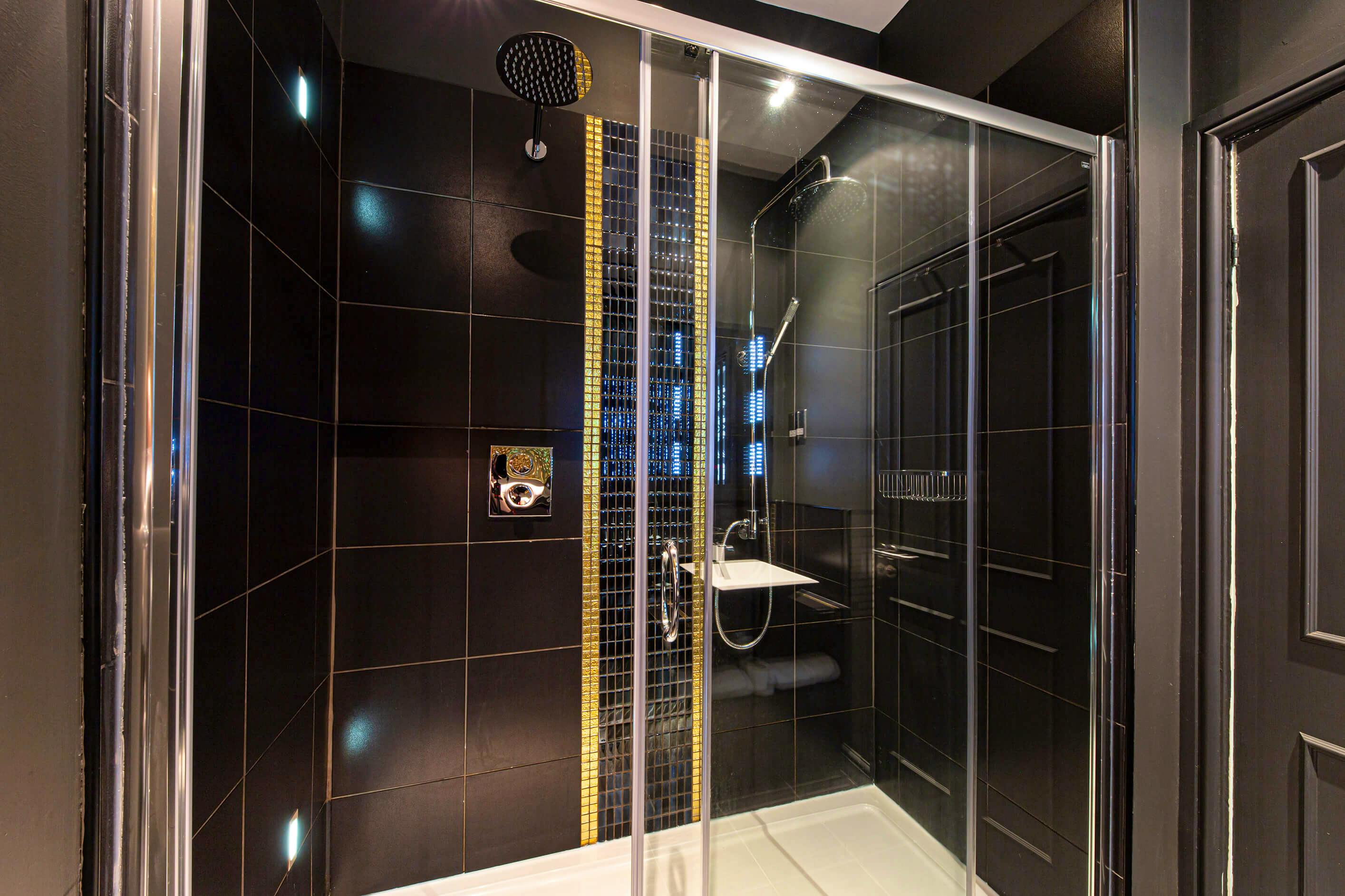 Room 6 - The Boudoir