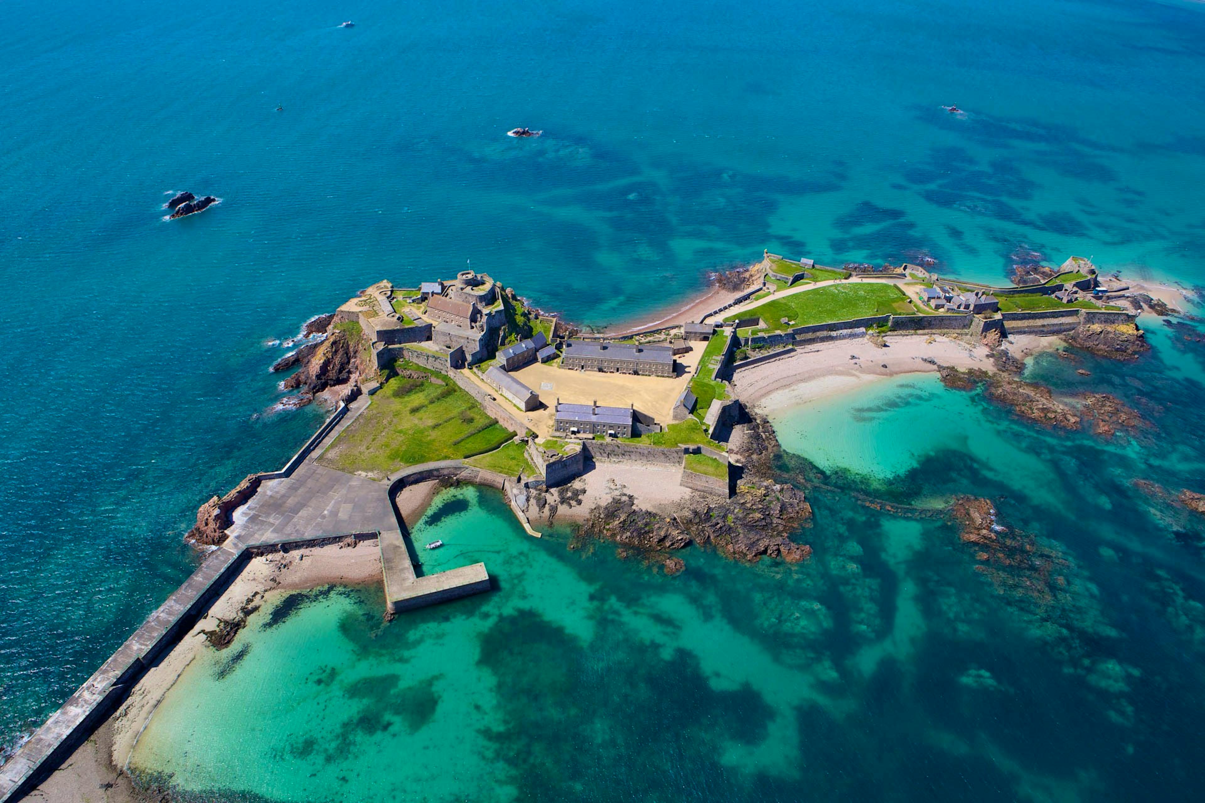 Elizabeth Castle - Image 1