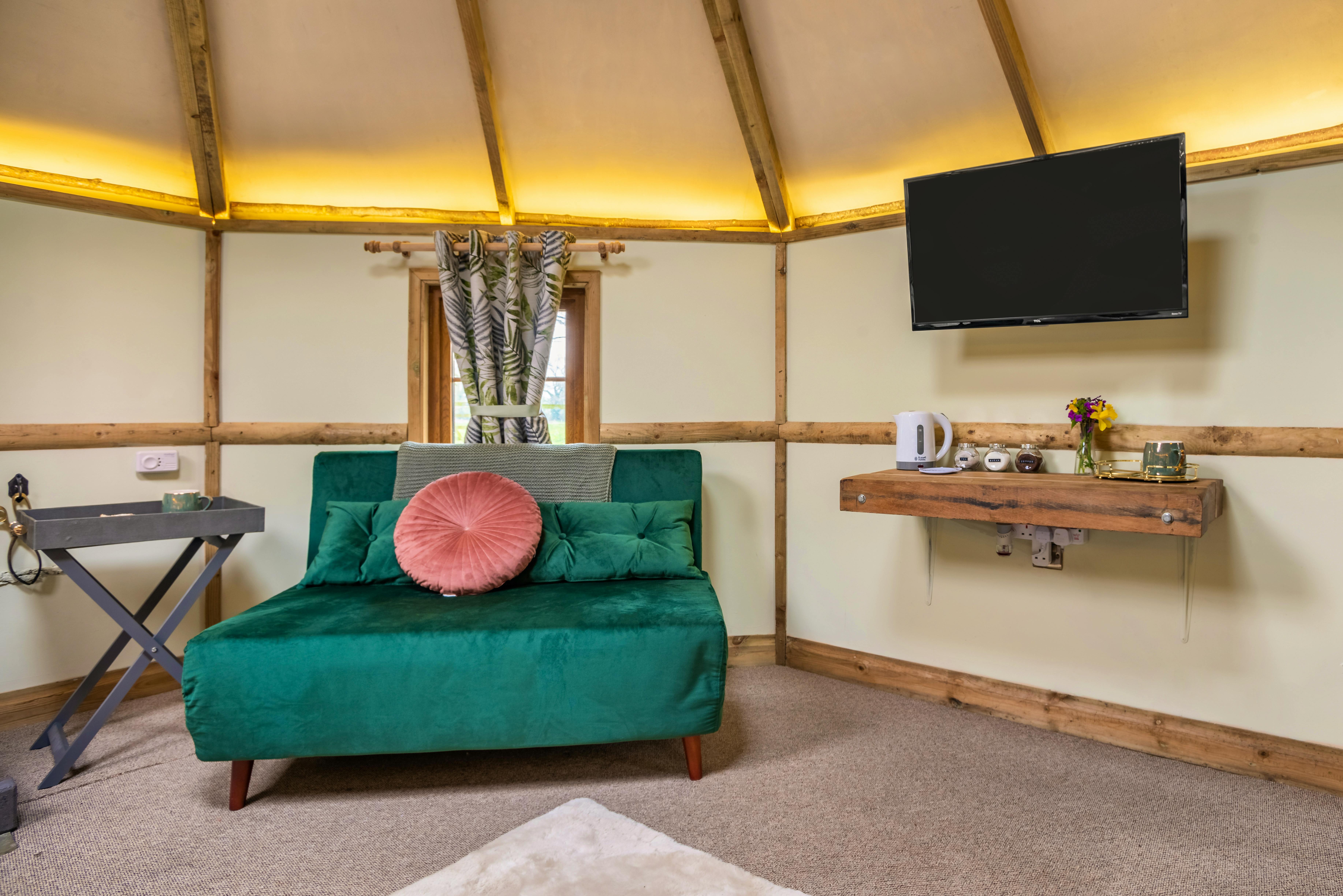 Double pull out sofa bed - The Hive