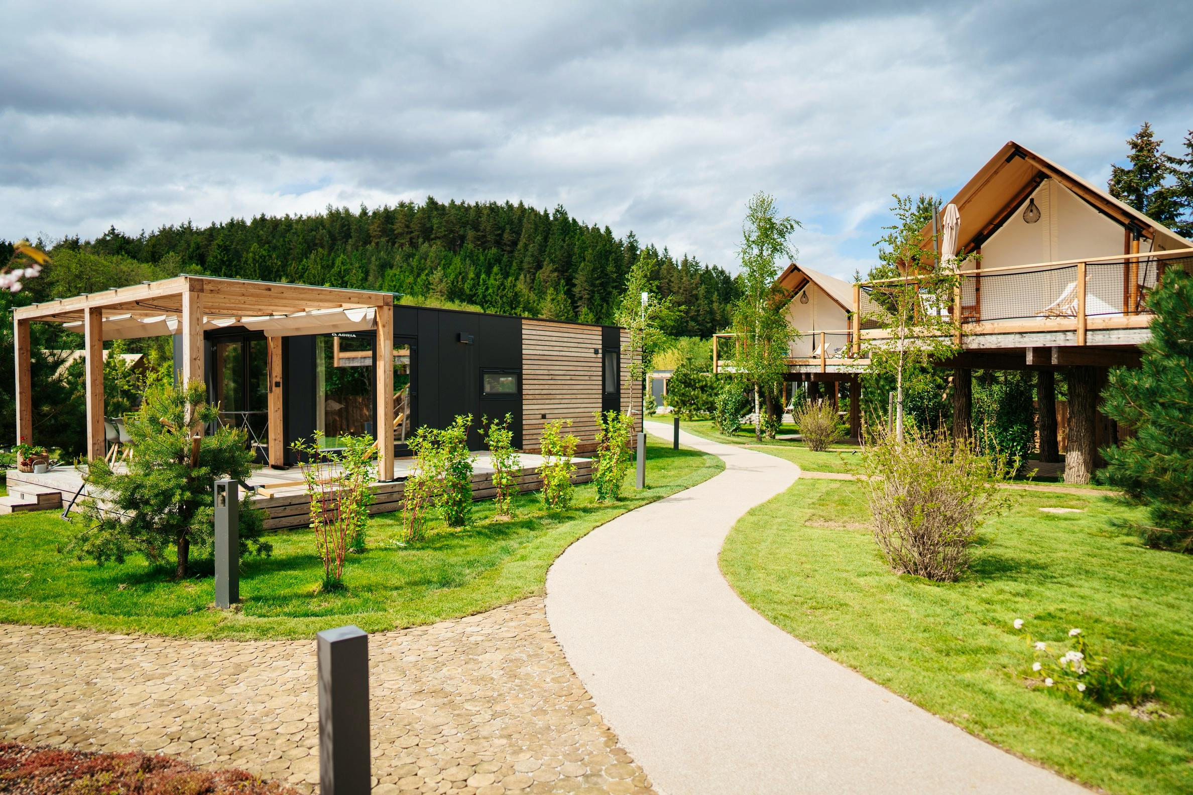 Lakeside Petzen Glamping - Image 5