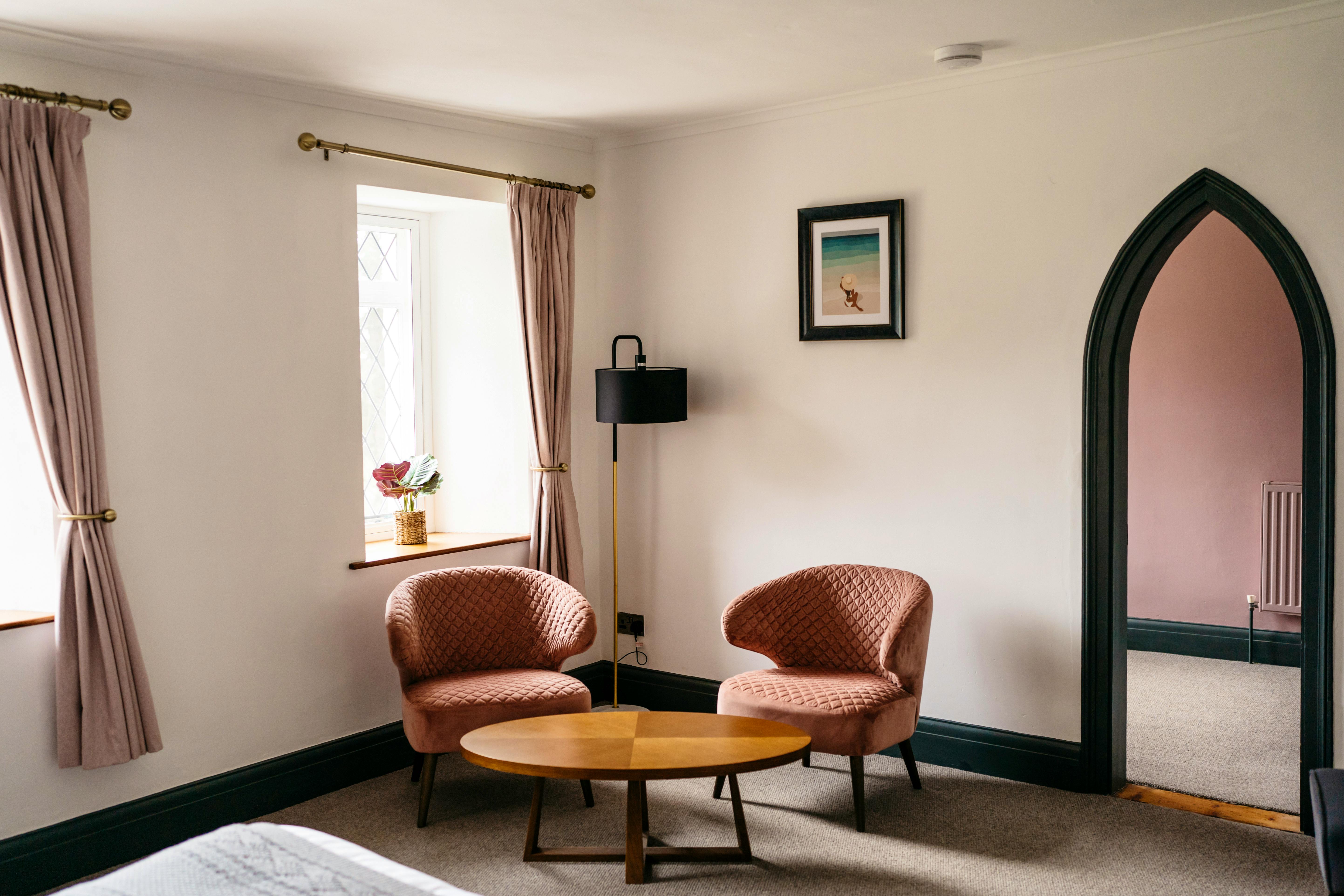 Bedroom 4 - Seating area