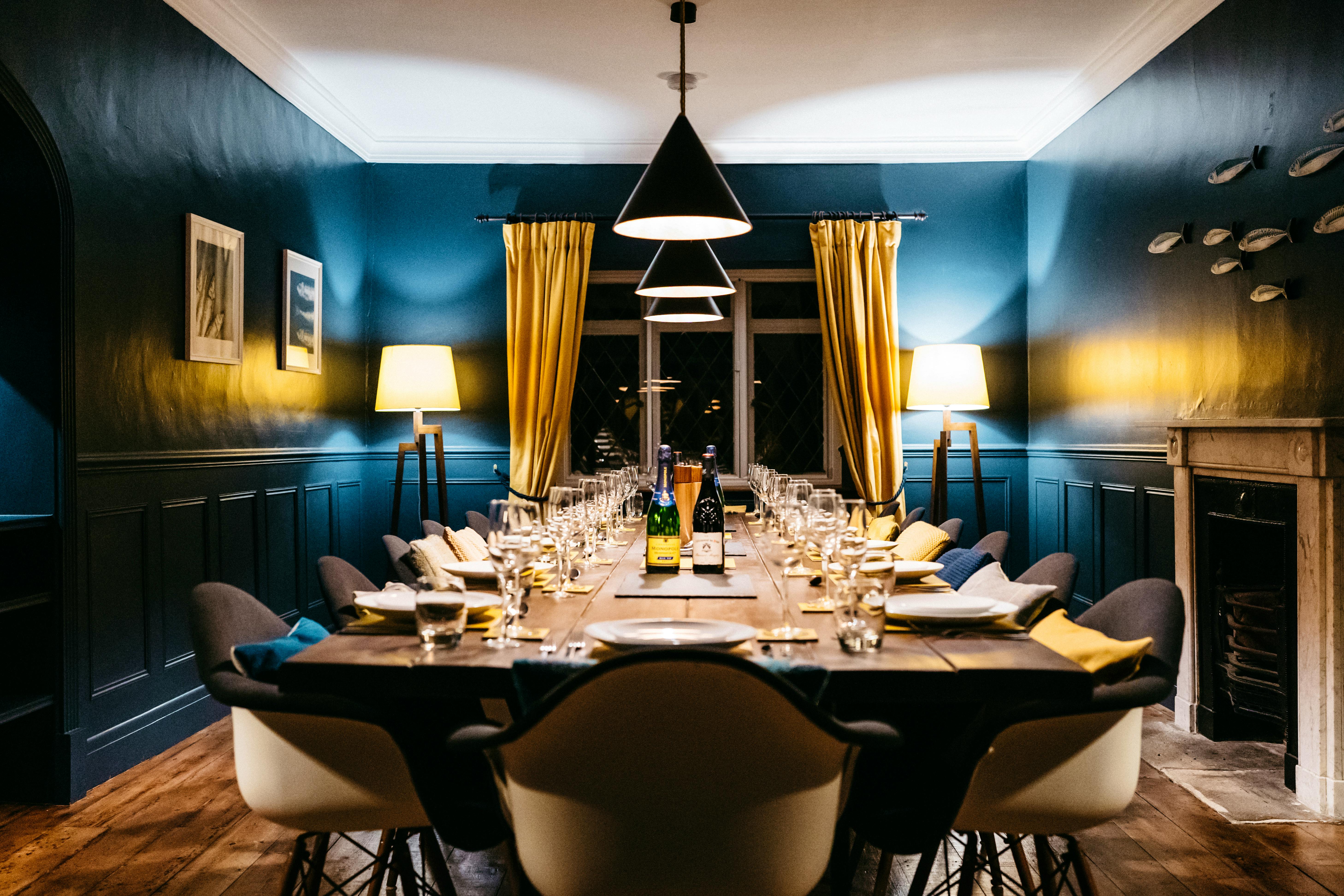 16 seater dining room